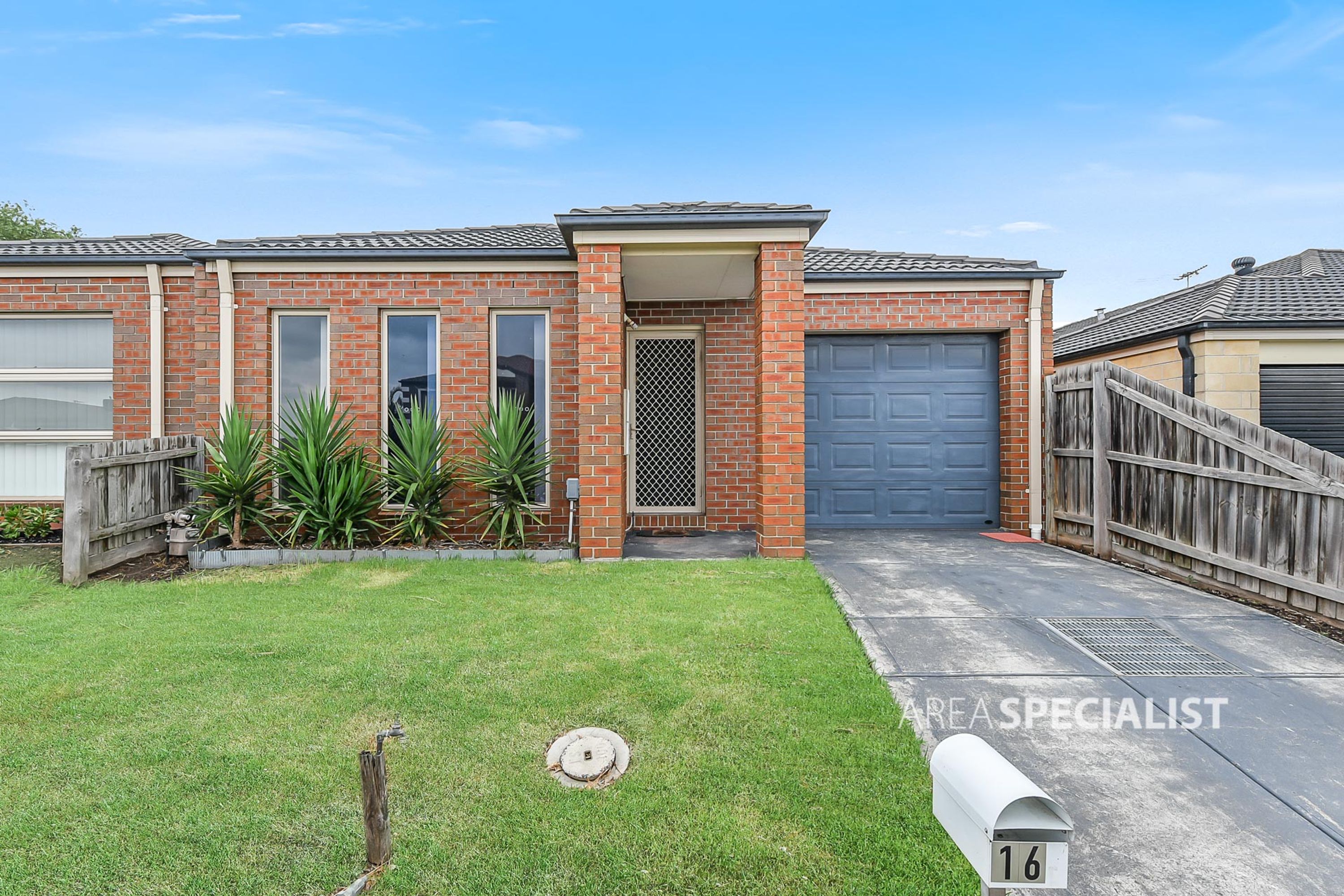 16 Diamond Parade, Skye
