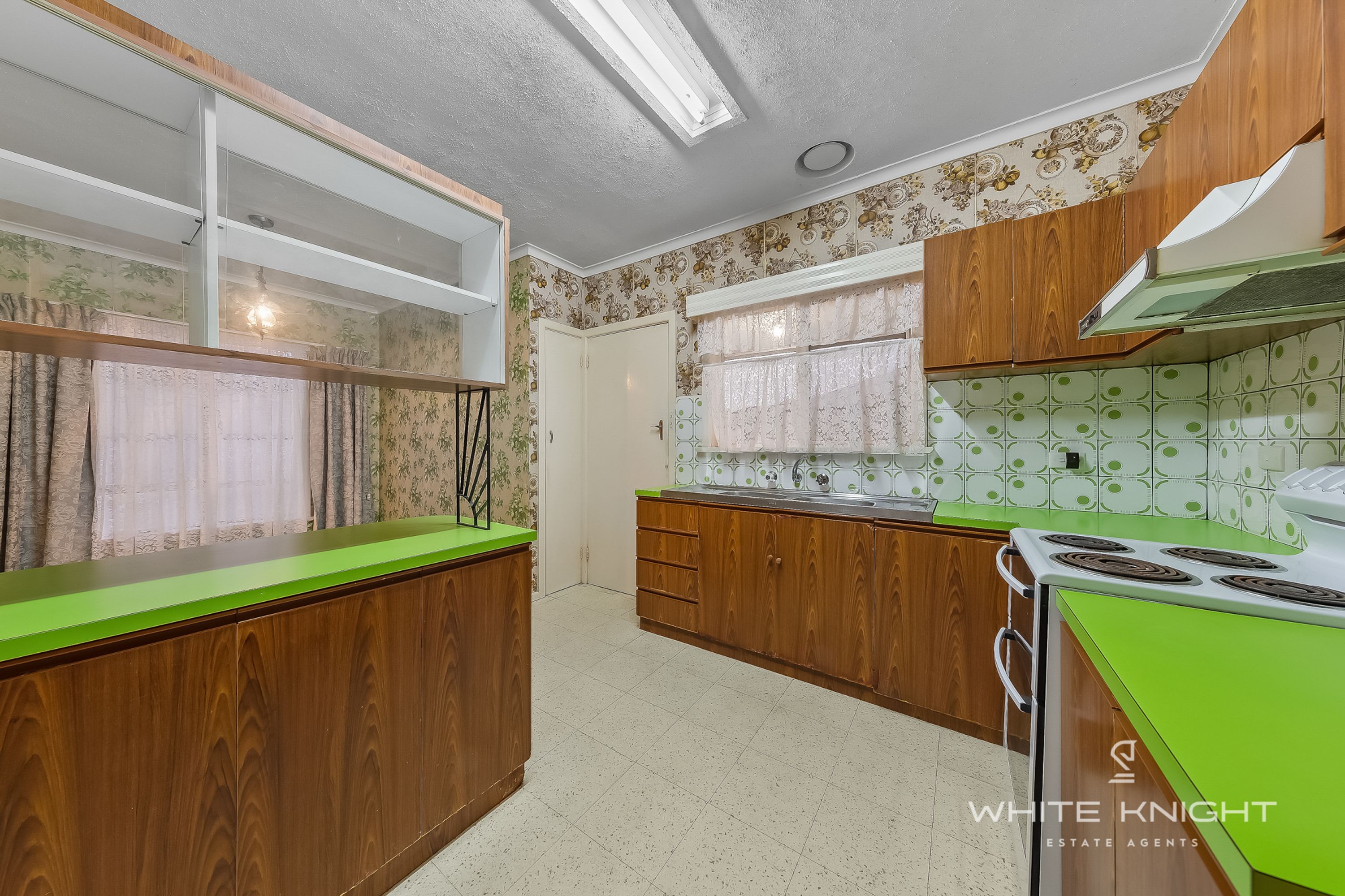 12 Waveney Street, St Albans VIC 3021, St Albans - Thumbnail 8