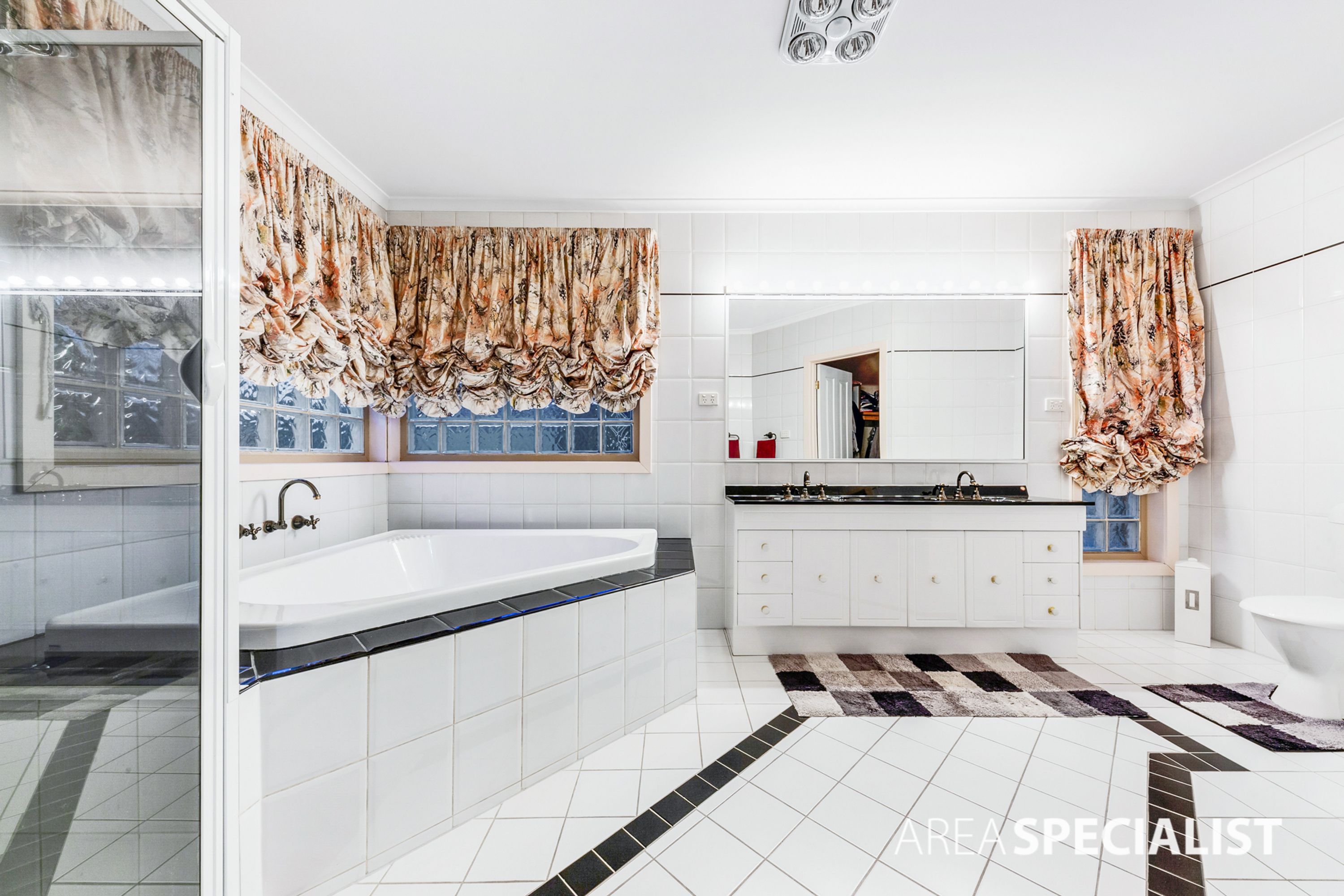 24 Bond Drive, Taylors Lakes VIC 3038, Taylors Lakes - Thumbnail 6