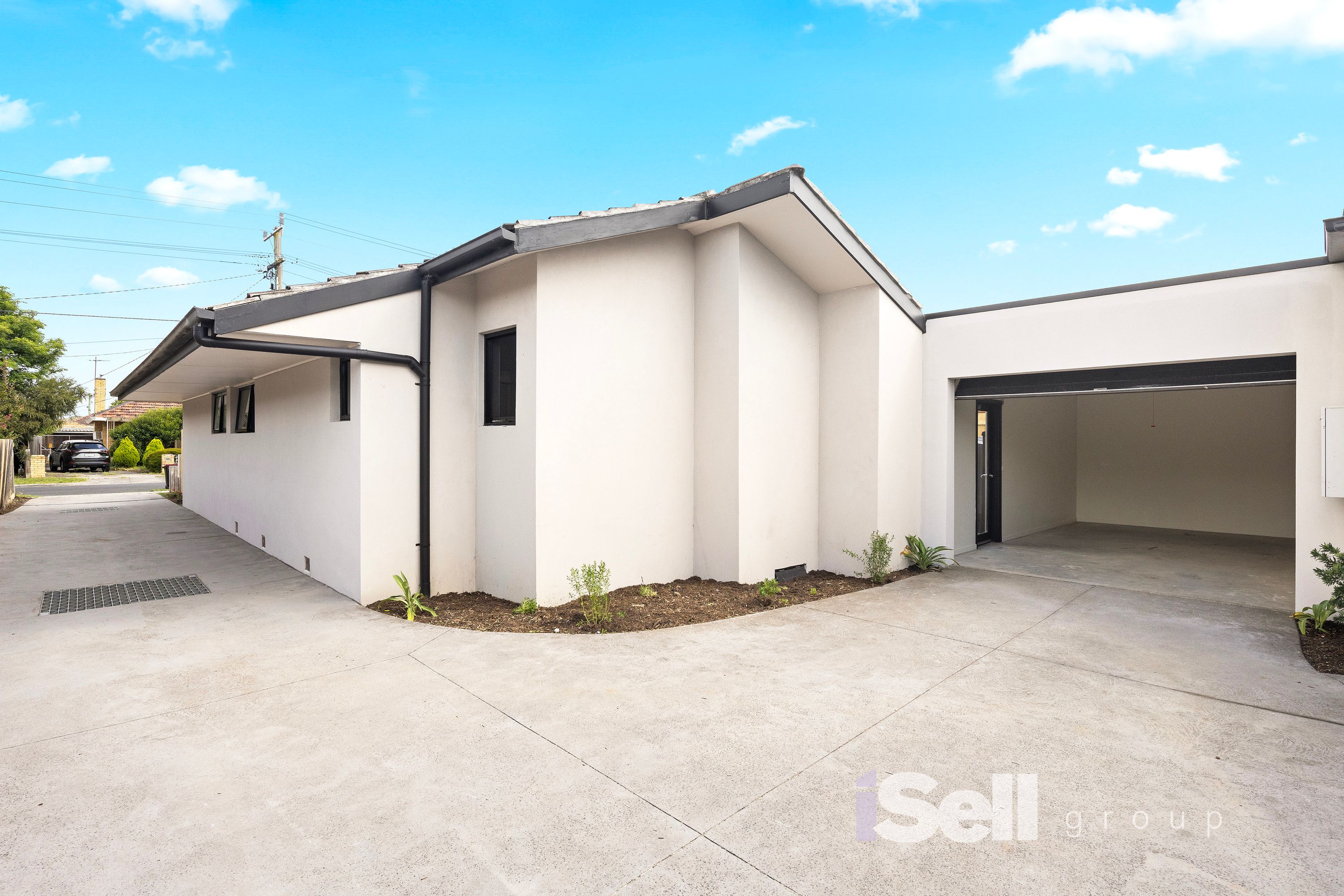 1/77 Hillside Street, Springvale - Thumbnail 2