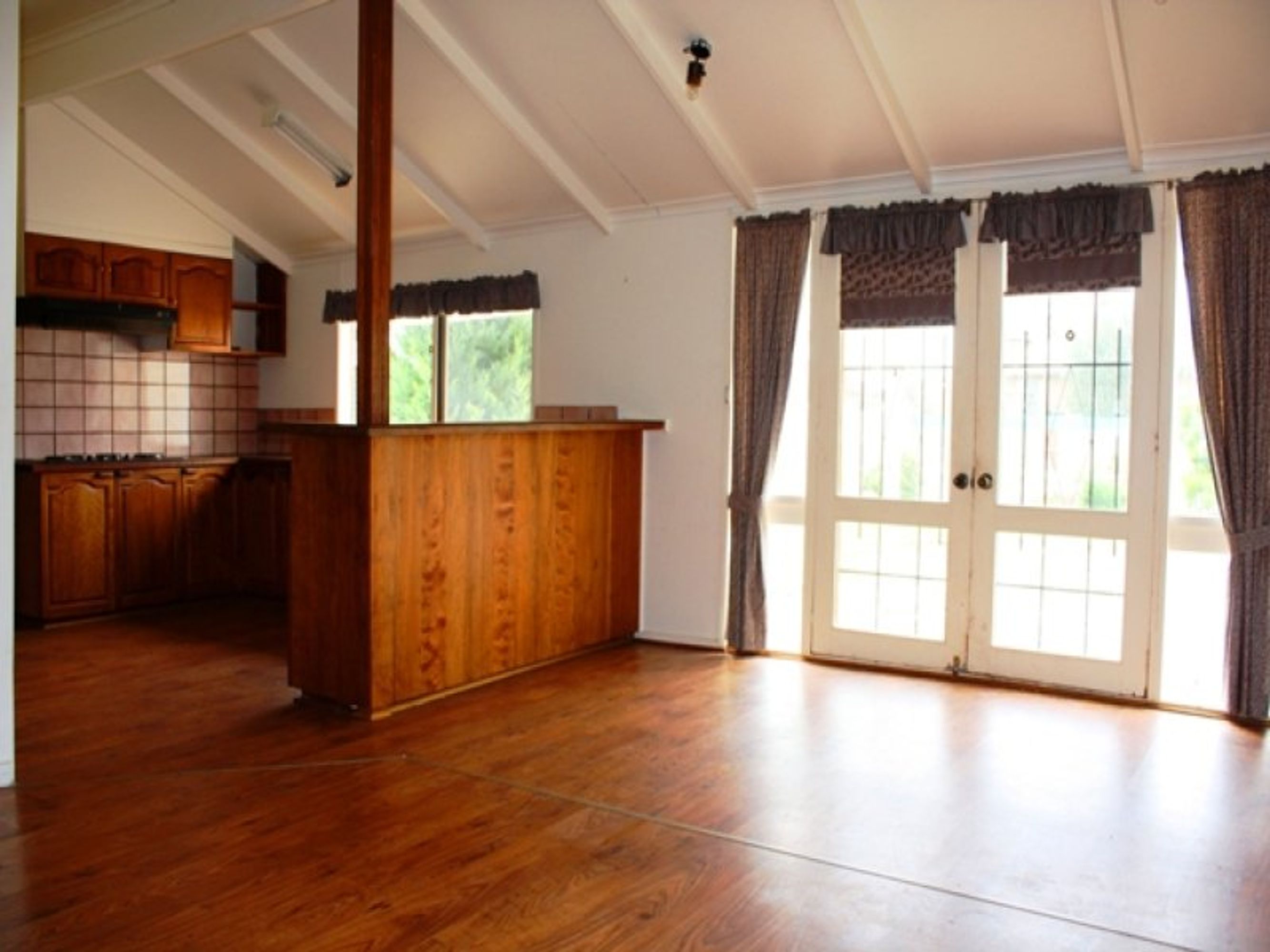 16 Davis Avenue, Nhill VIC 3418, Nhill - Thumbnail 8