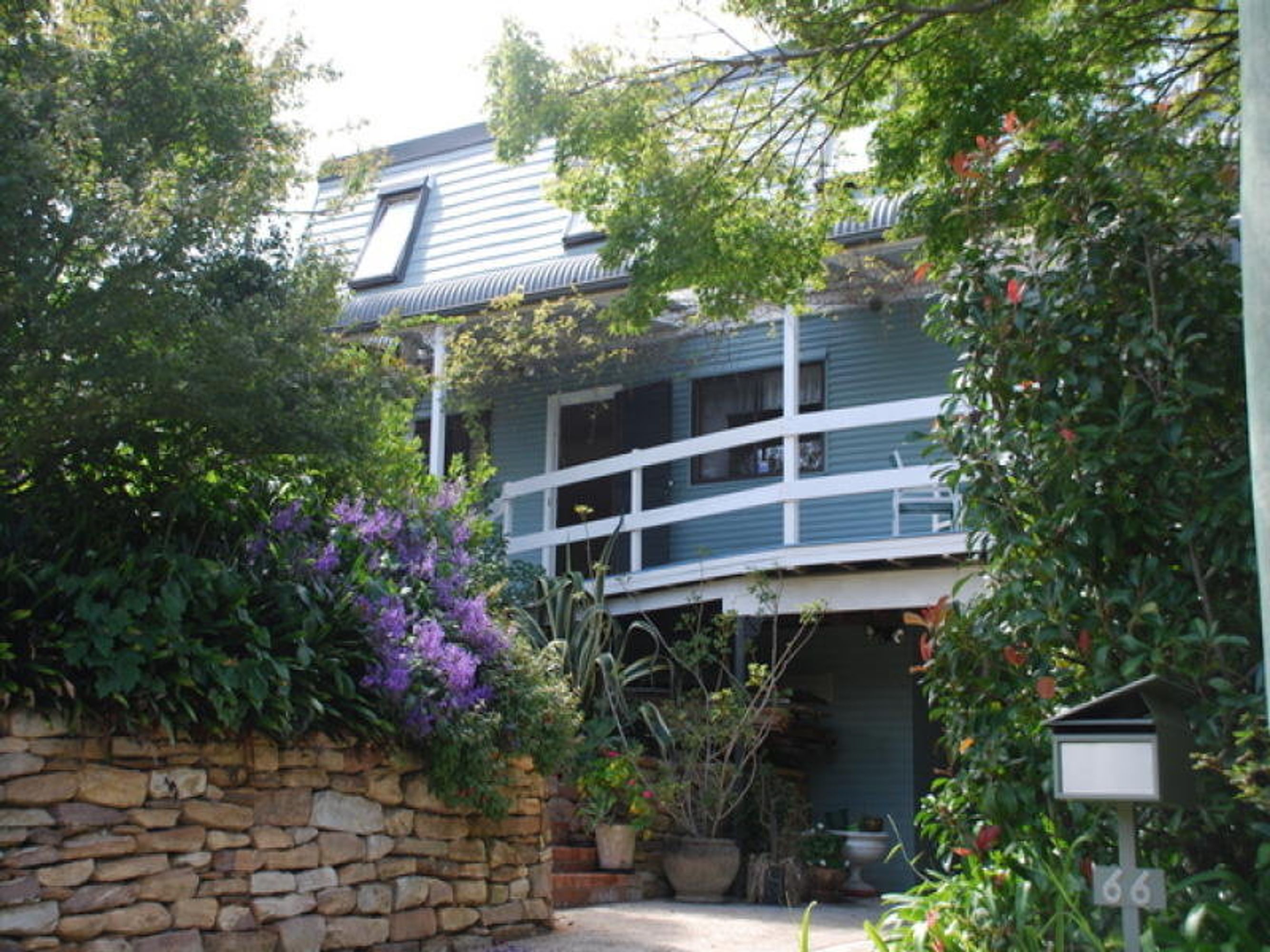 66 Valley Road, Hazelbrook - Thumbnail 4