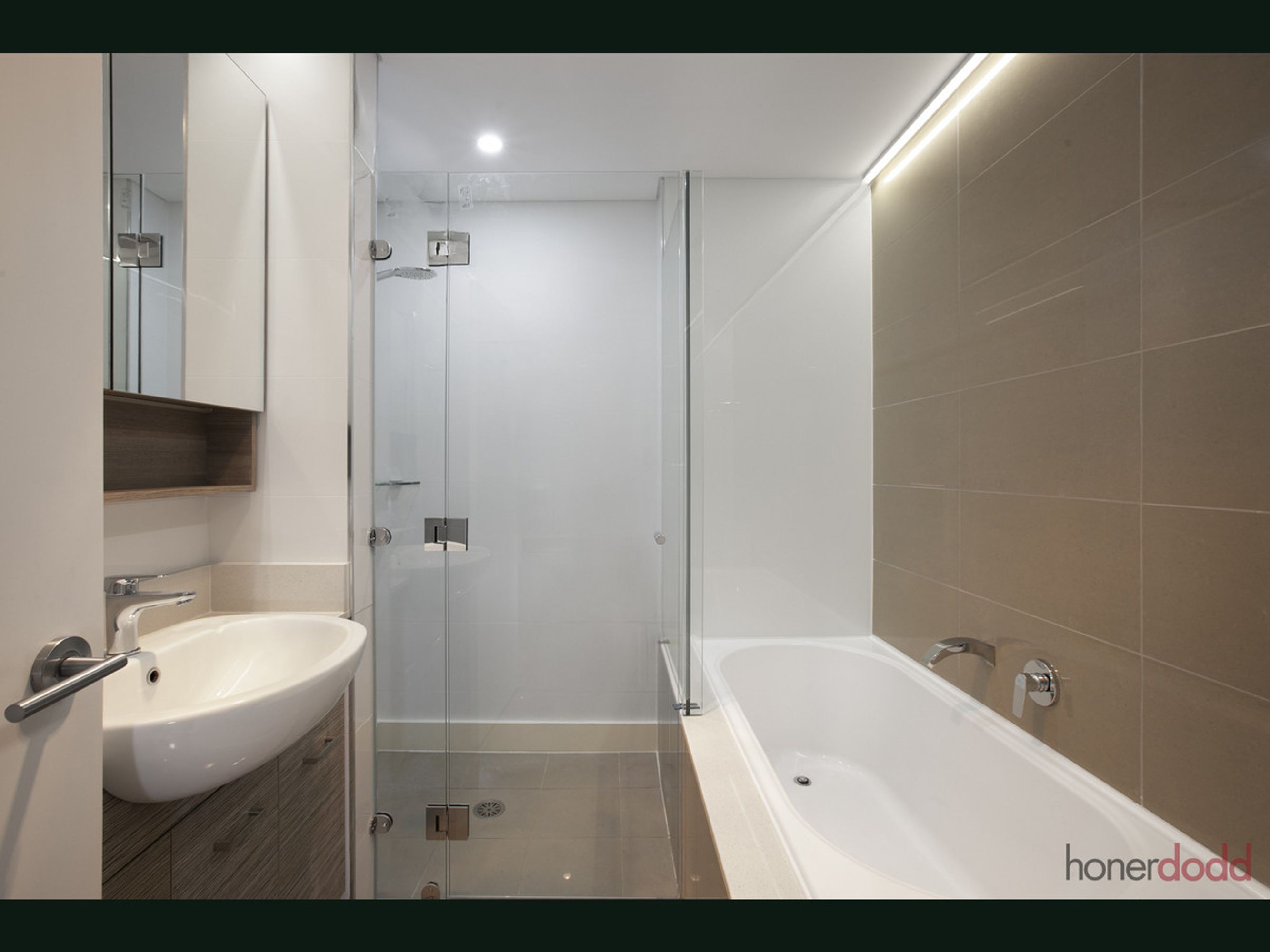 3br/1-3 Nielsen Avenue, Carlton, Carlton - Thumbnail 6