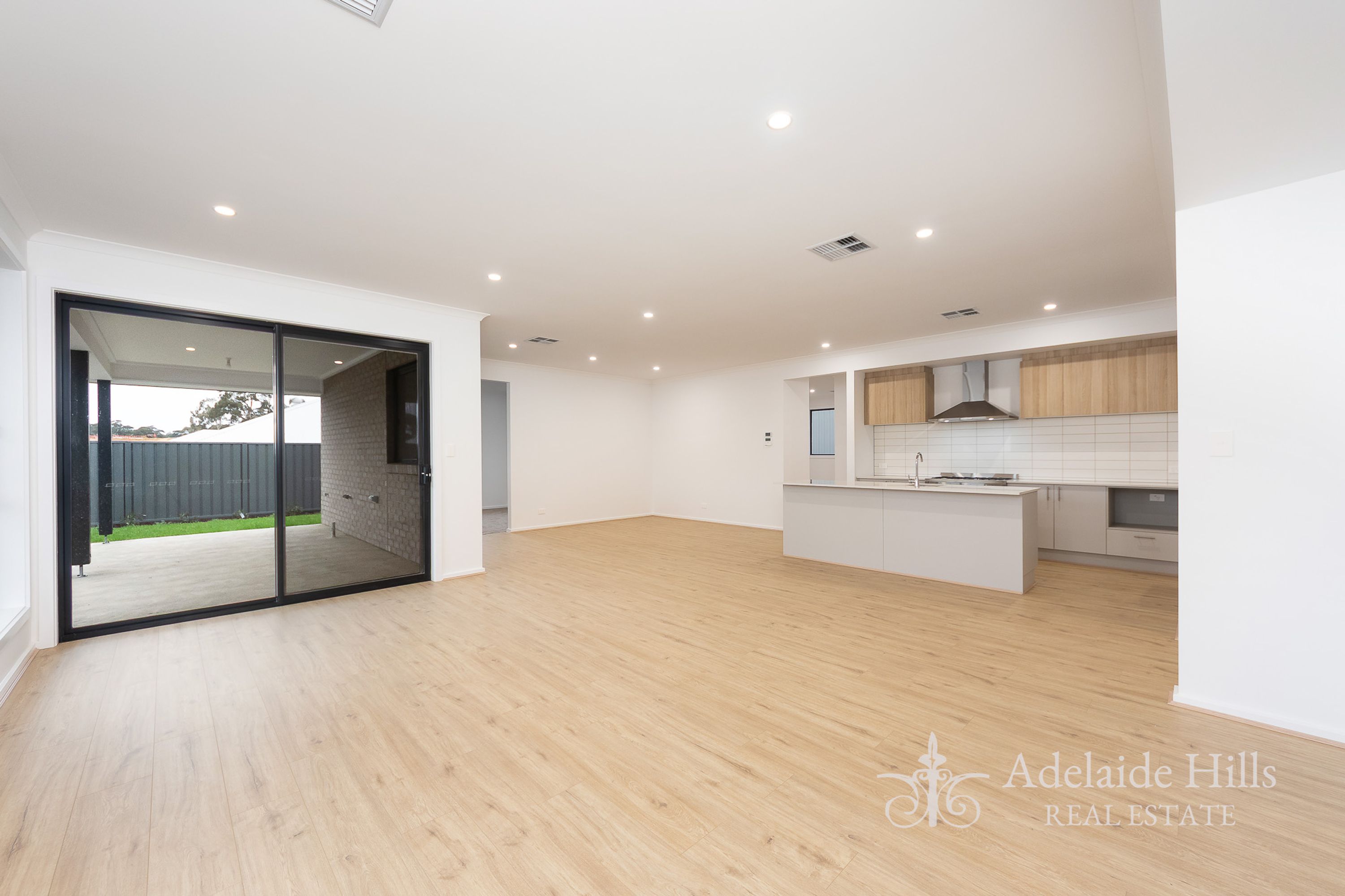 29 Woodhall Loop, Mount Barker SA 5251, Mount Barker - Thumbnail 4