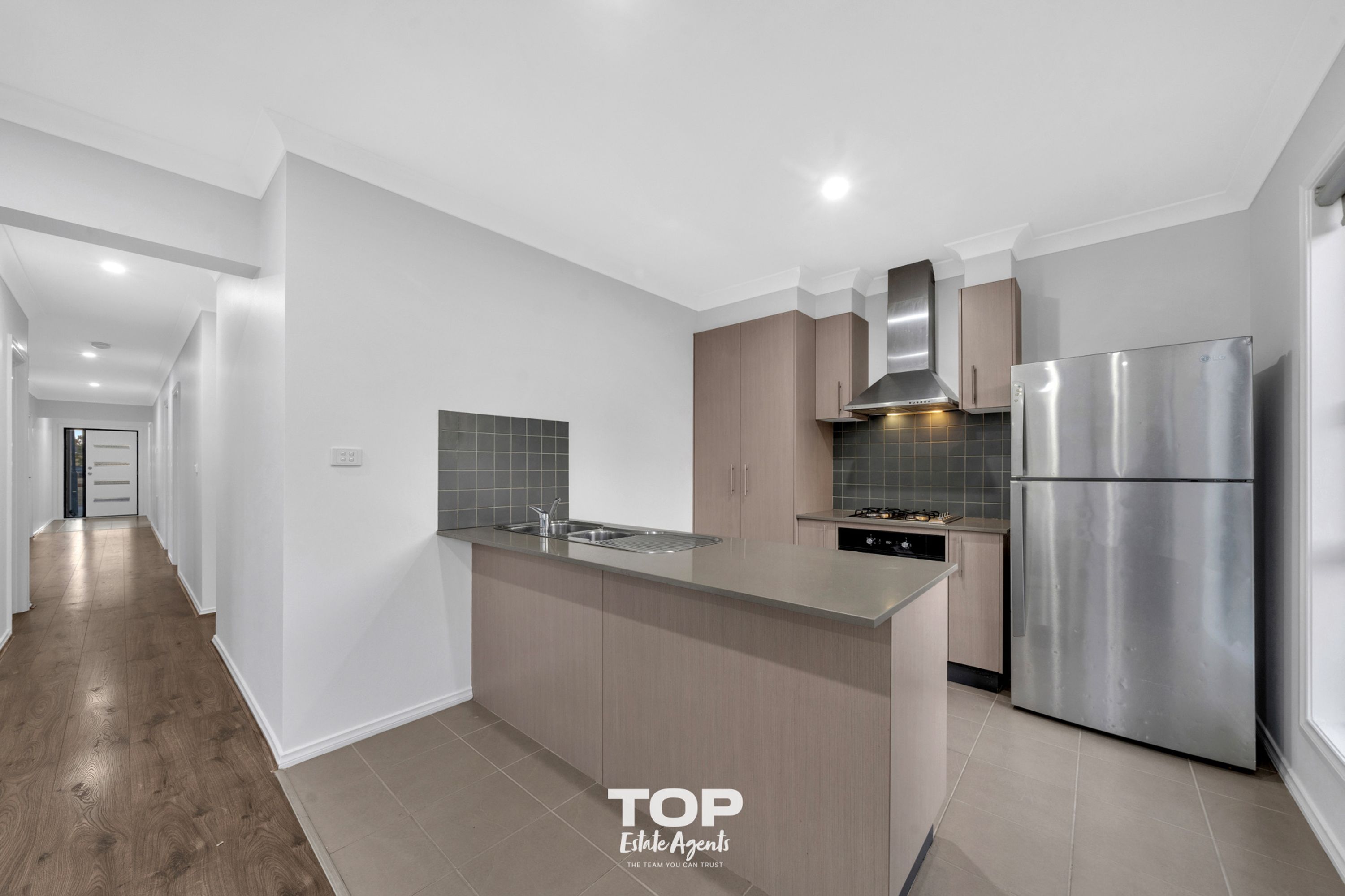 13 Pharaoh Drive, Cranbourne - Thumbnail 7