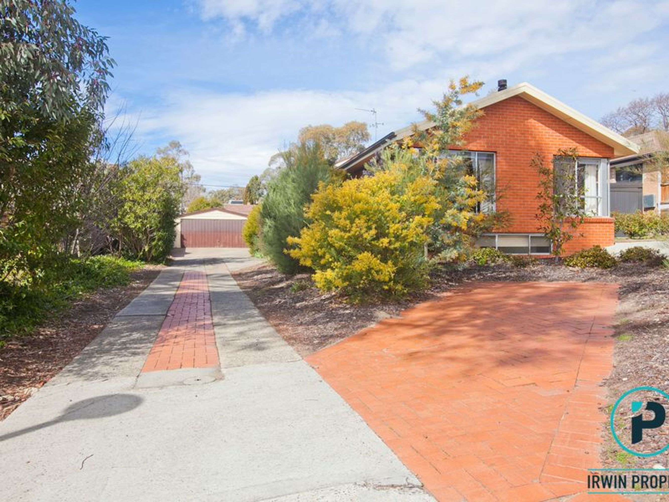 37 Aurora Close, Mawson - Thumbnail 7