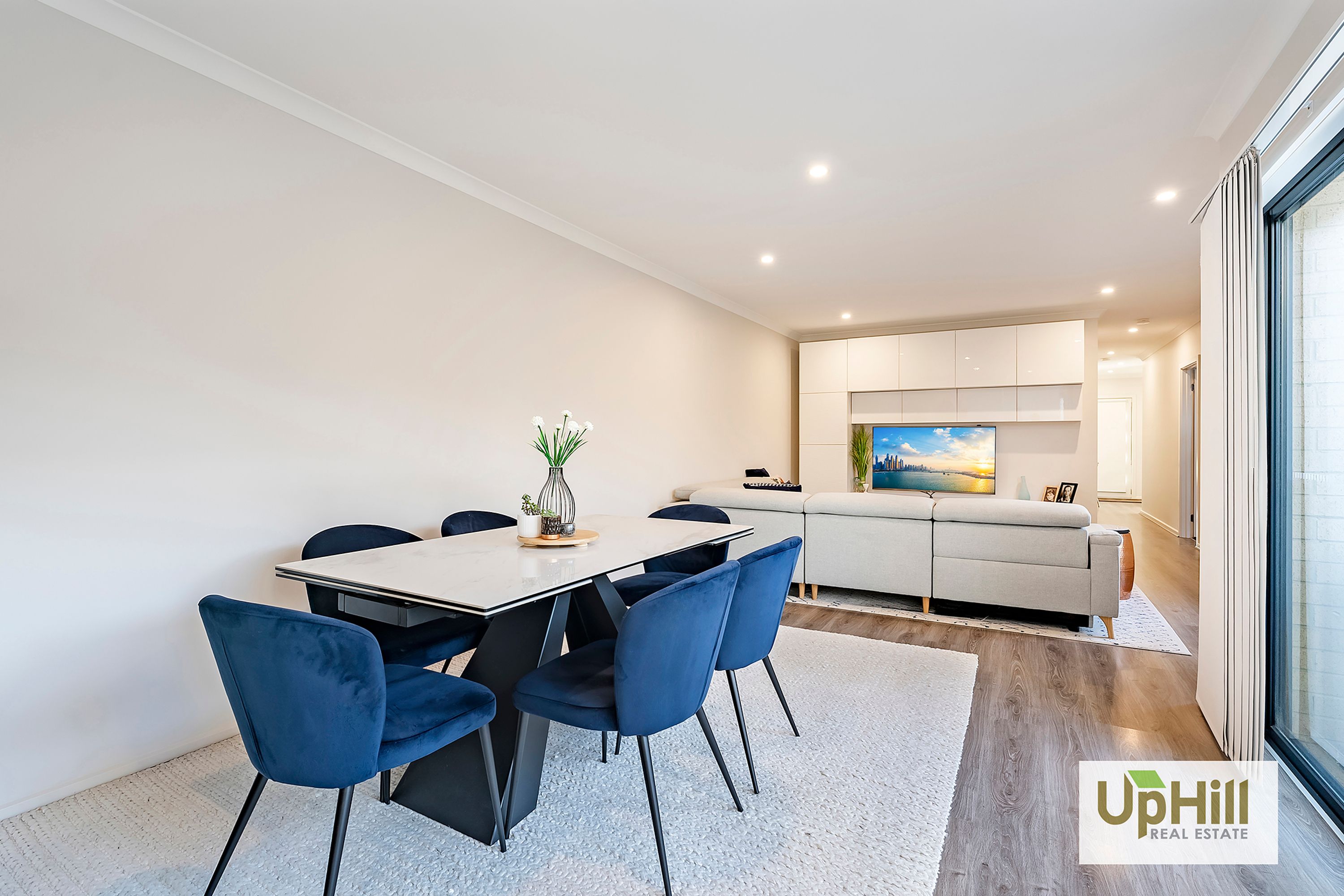 11 Emanda Lane, Clyde North - Thumbnail 5