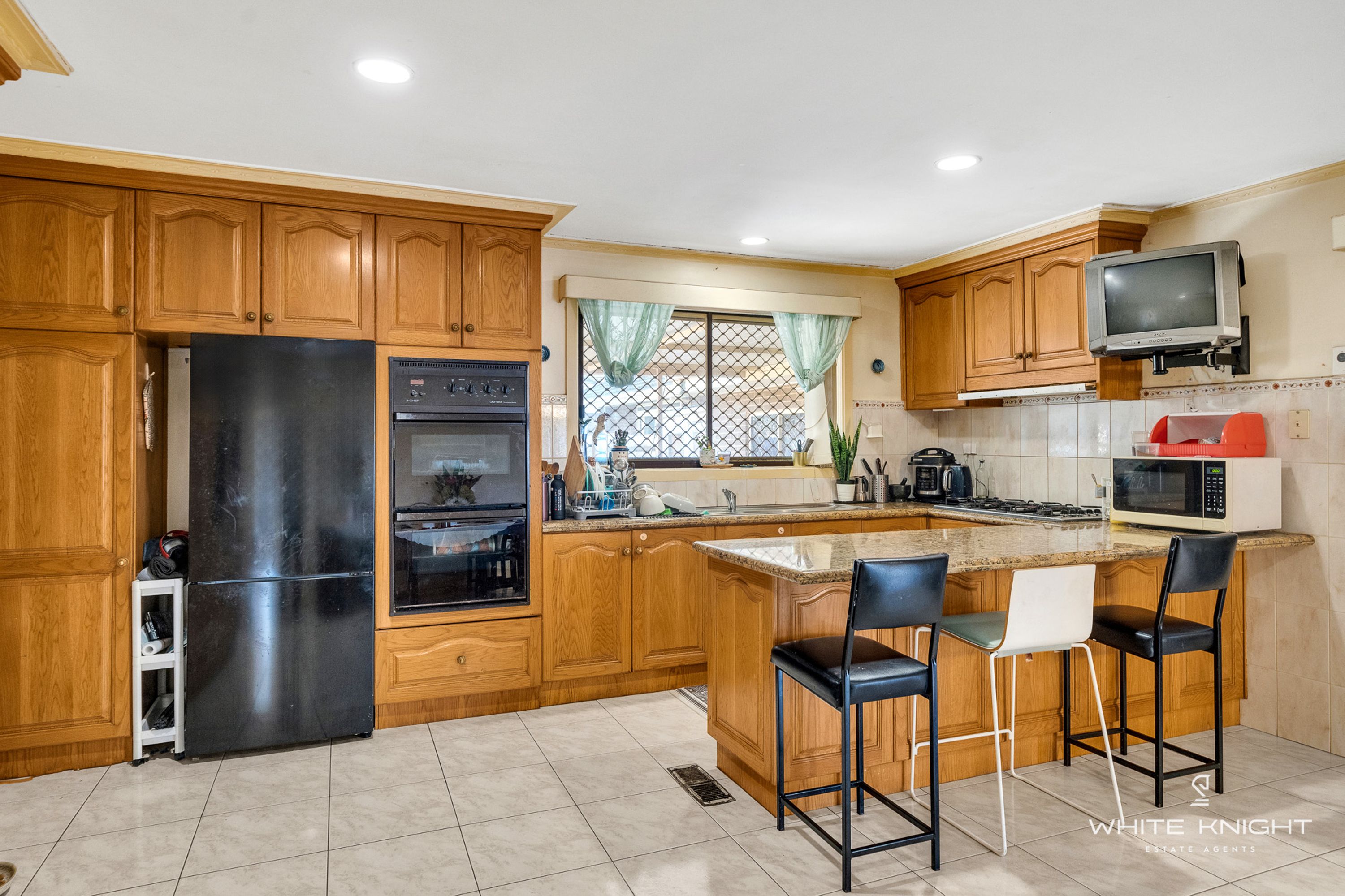 1 Oleander Drive, St Albans VIC 3021, St Albans - Thumbnail 2