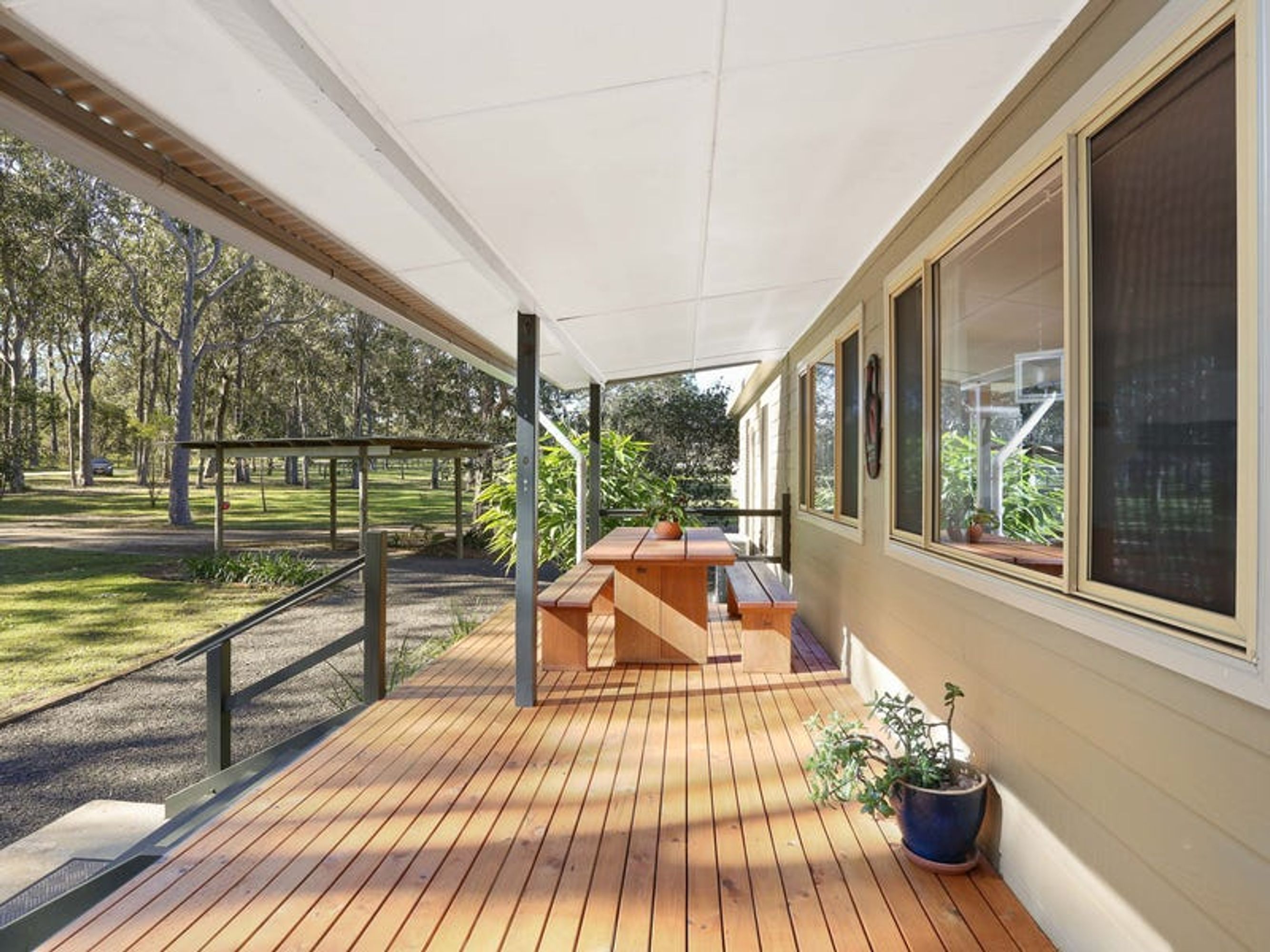 19 Reeves Lane, Lawrence - Thumbnail 3