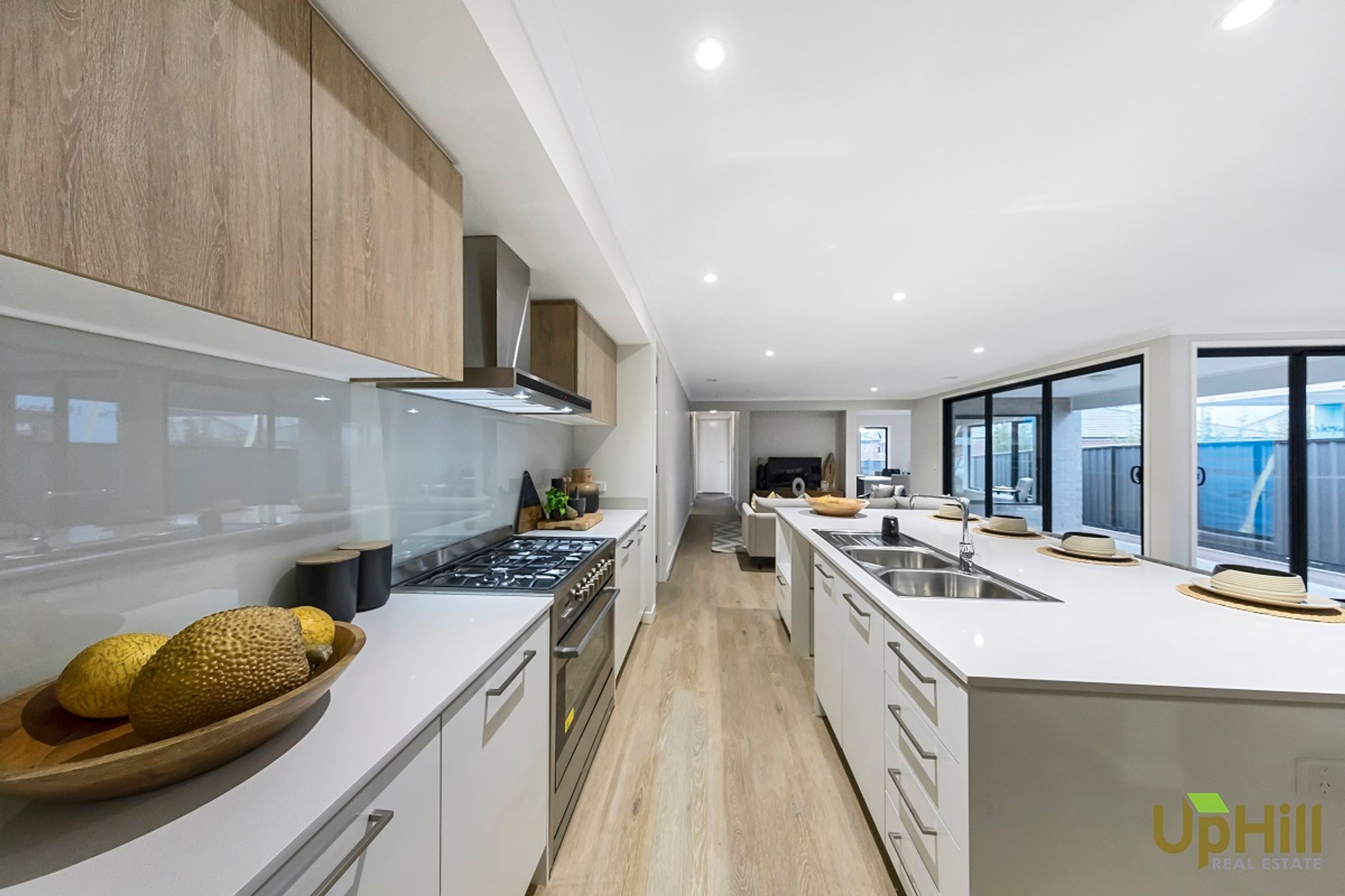 23 Aspire Avenue, Clyde North - Thumbnail 4