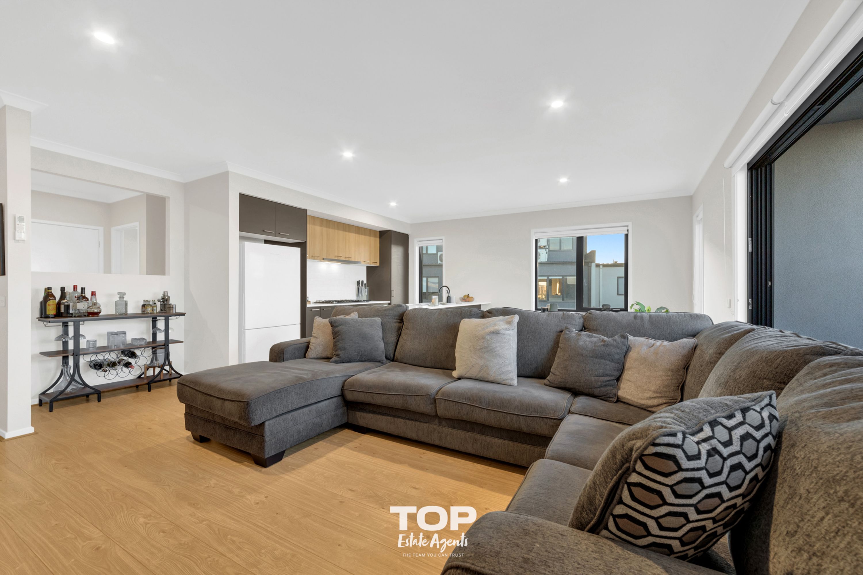 116 Saint Germain Boulevard, Clyde North - Thumbnail 8