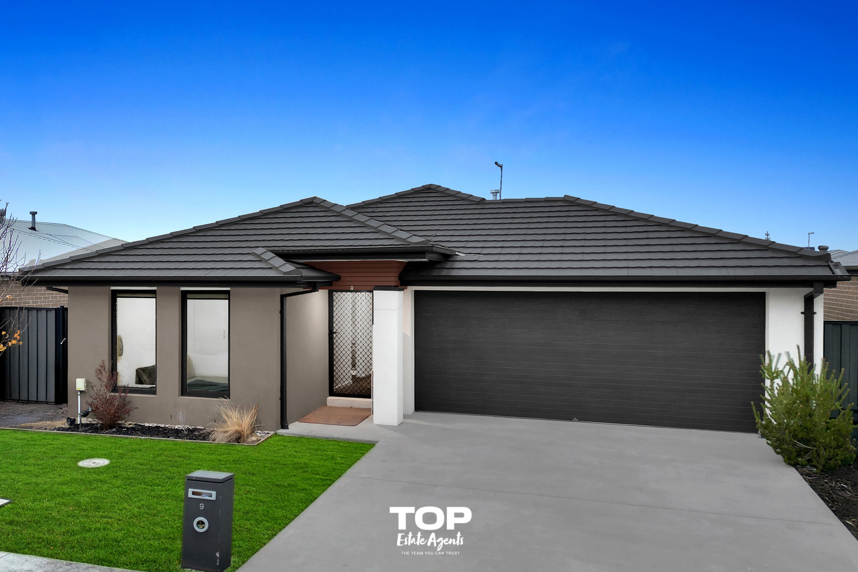 9 Burnden Close, Berwick - Thumbnail 4