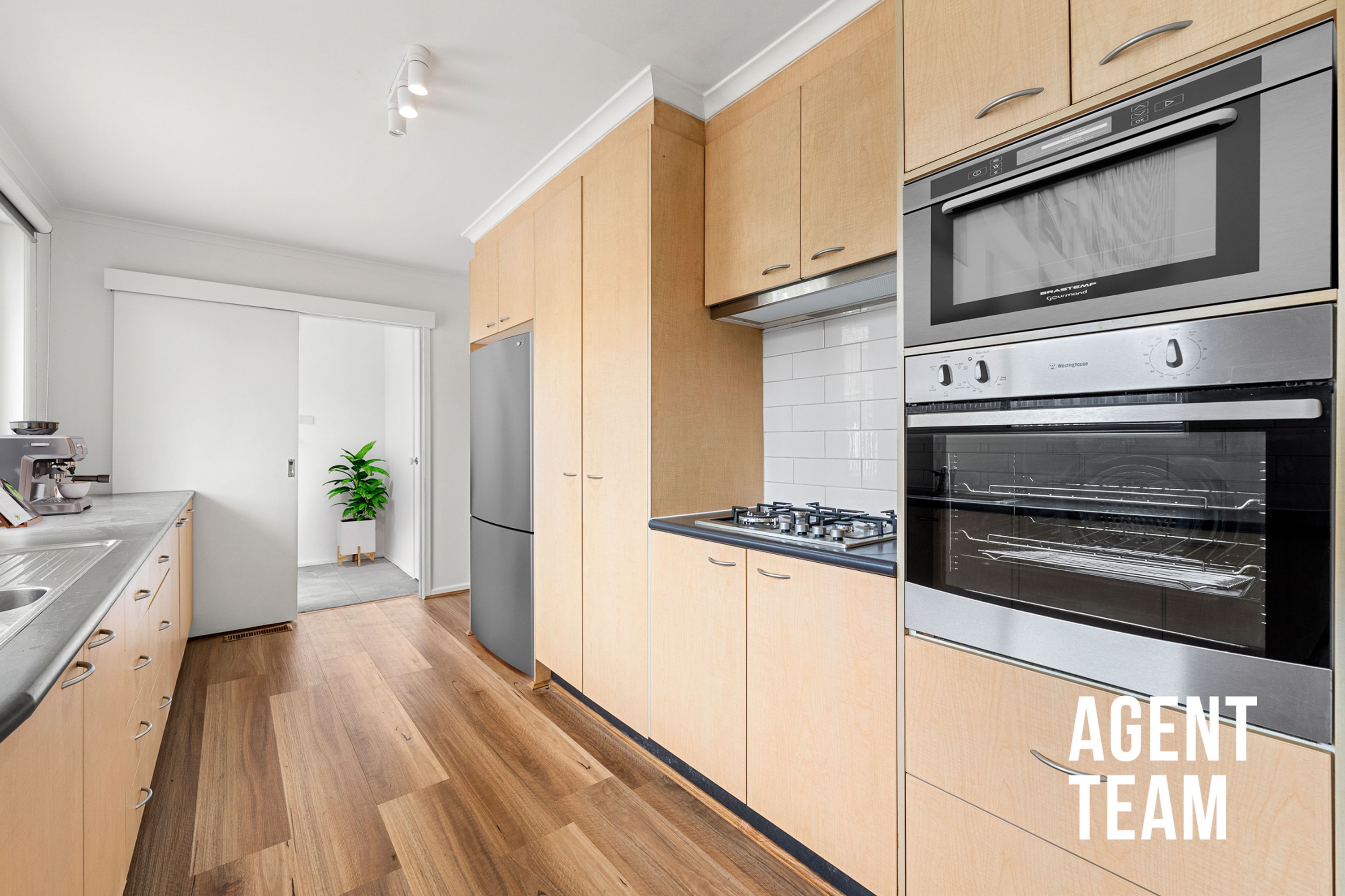 22 Cazaly Close, Holt - Thumbnail 5