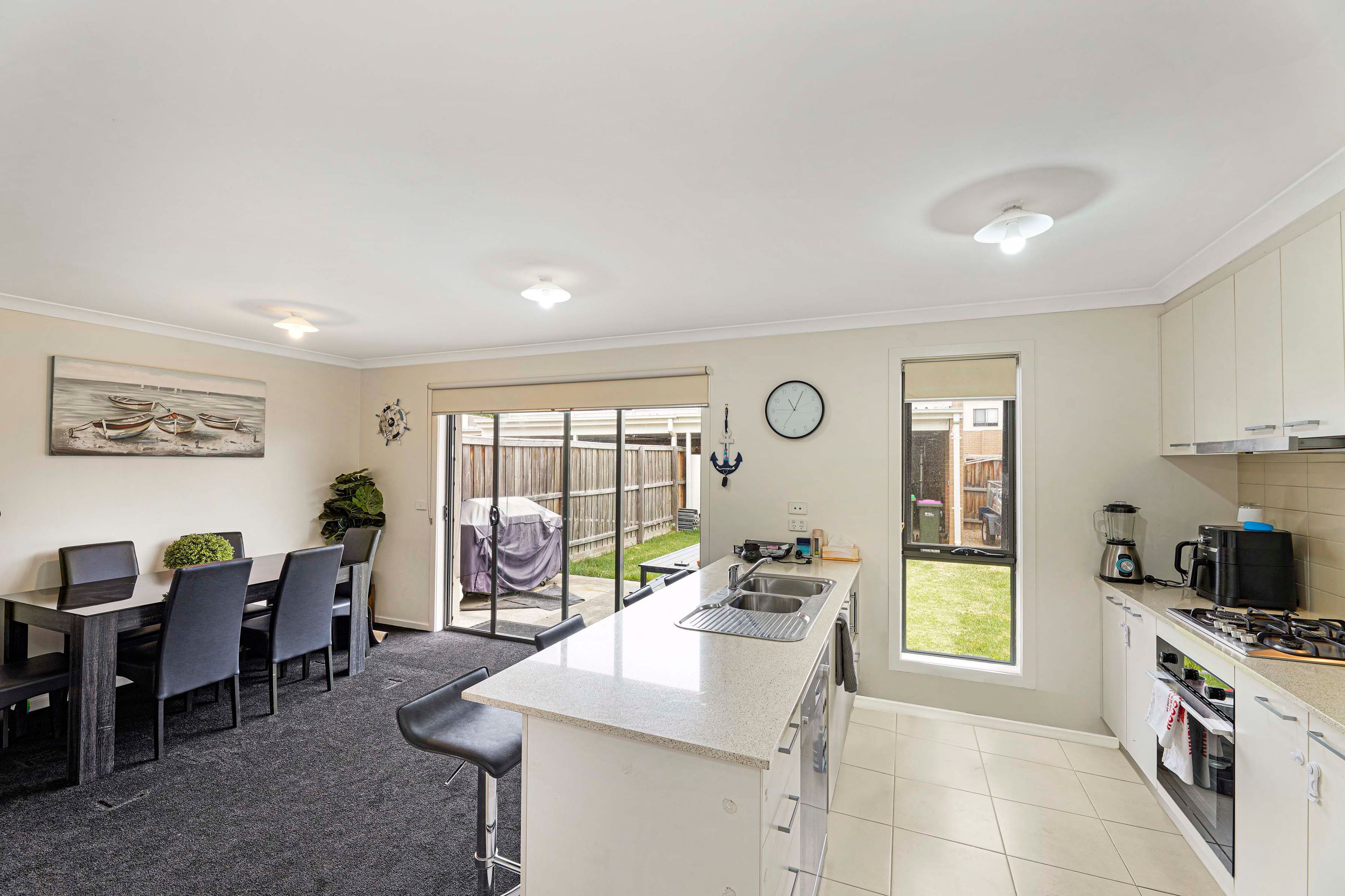 21 Courthouse Walk, Doreen - Thumbnail 2