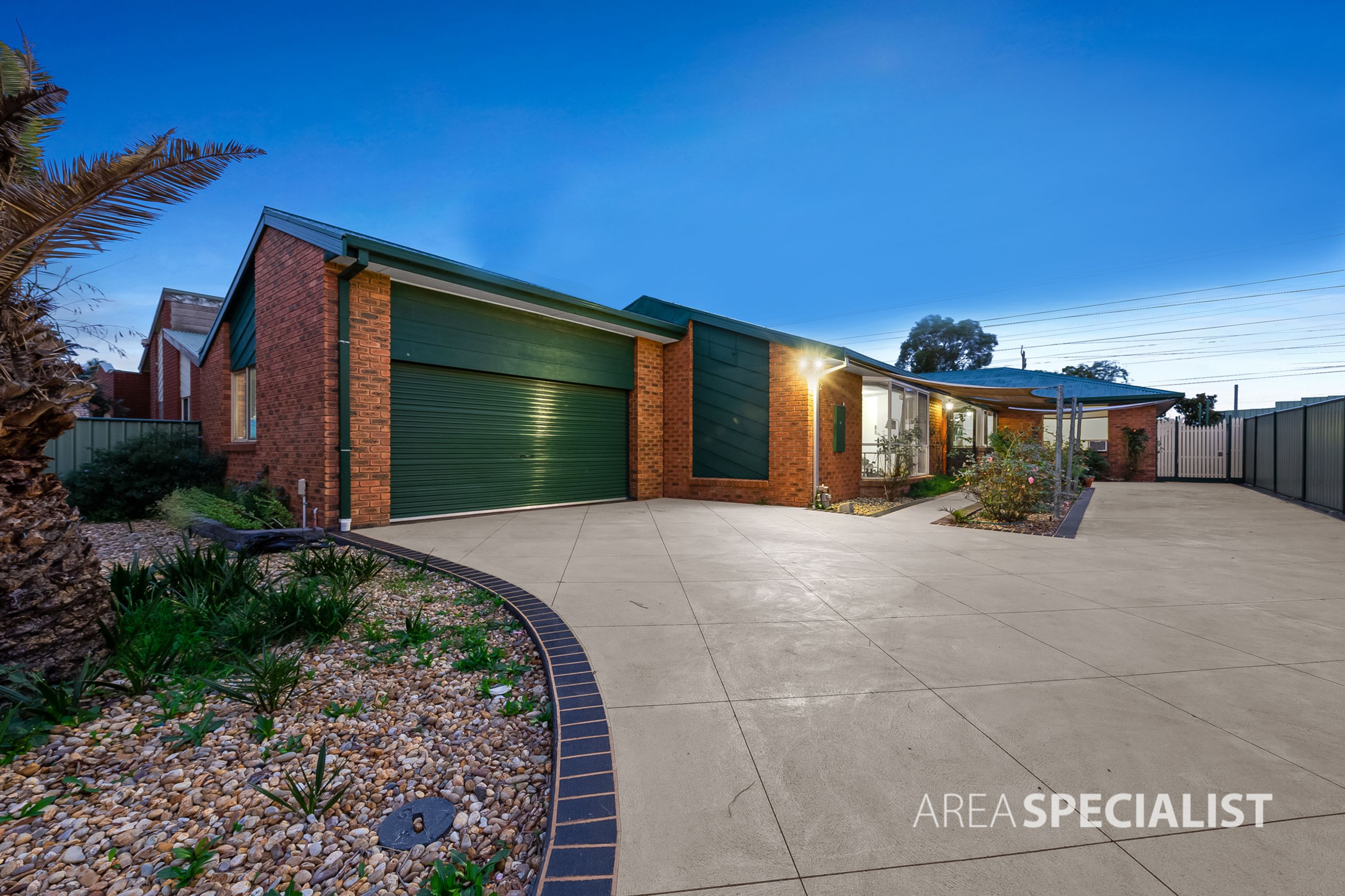 5 Currunghi Court, St Albans VIC 3021, St Albans - Thumbnail 2