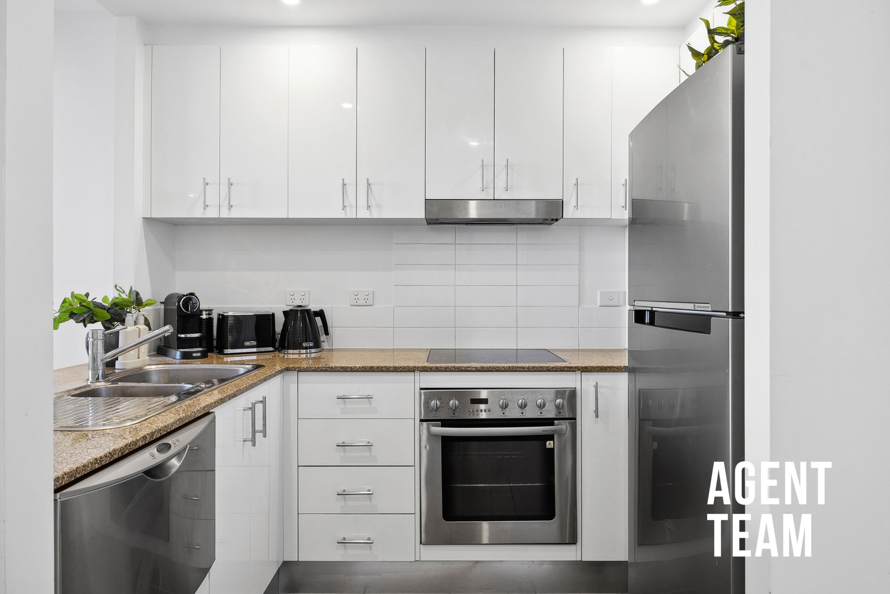 6/54 Ernest Cavanagh Street, Gungahlin - Thumbnail 2