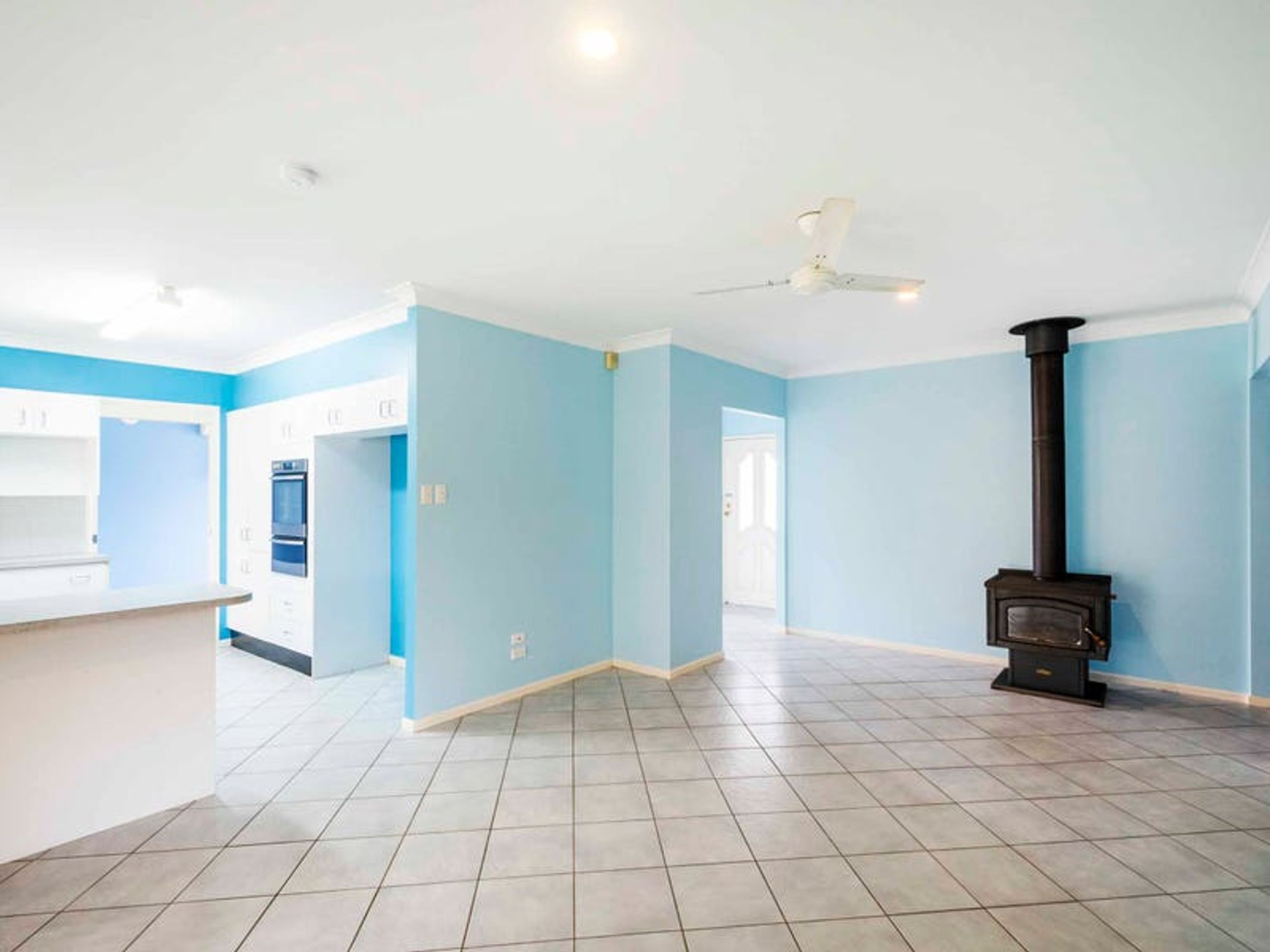23 Hillside Drive, Junction Hill - Thumbnail 4