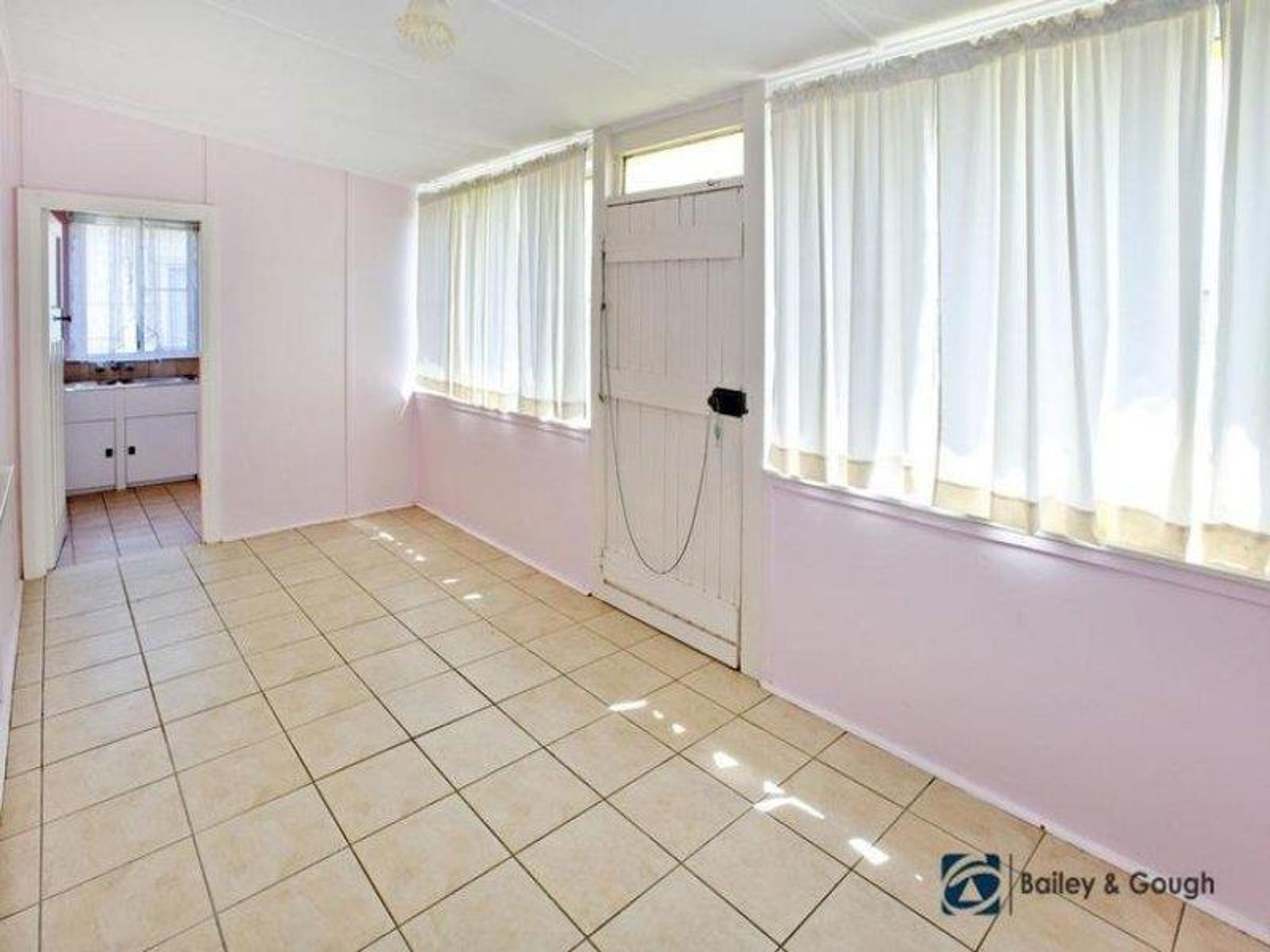 230 Hoof Street, Grafton - Thumbnail 5