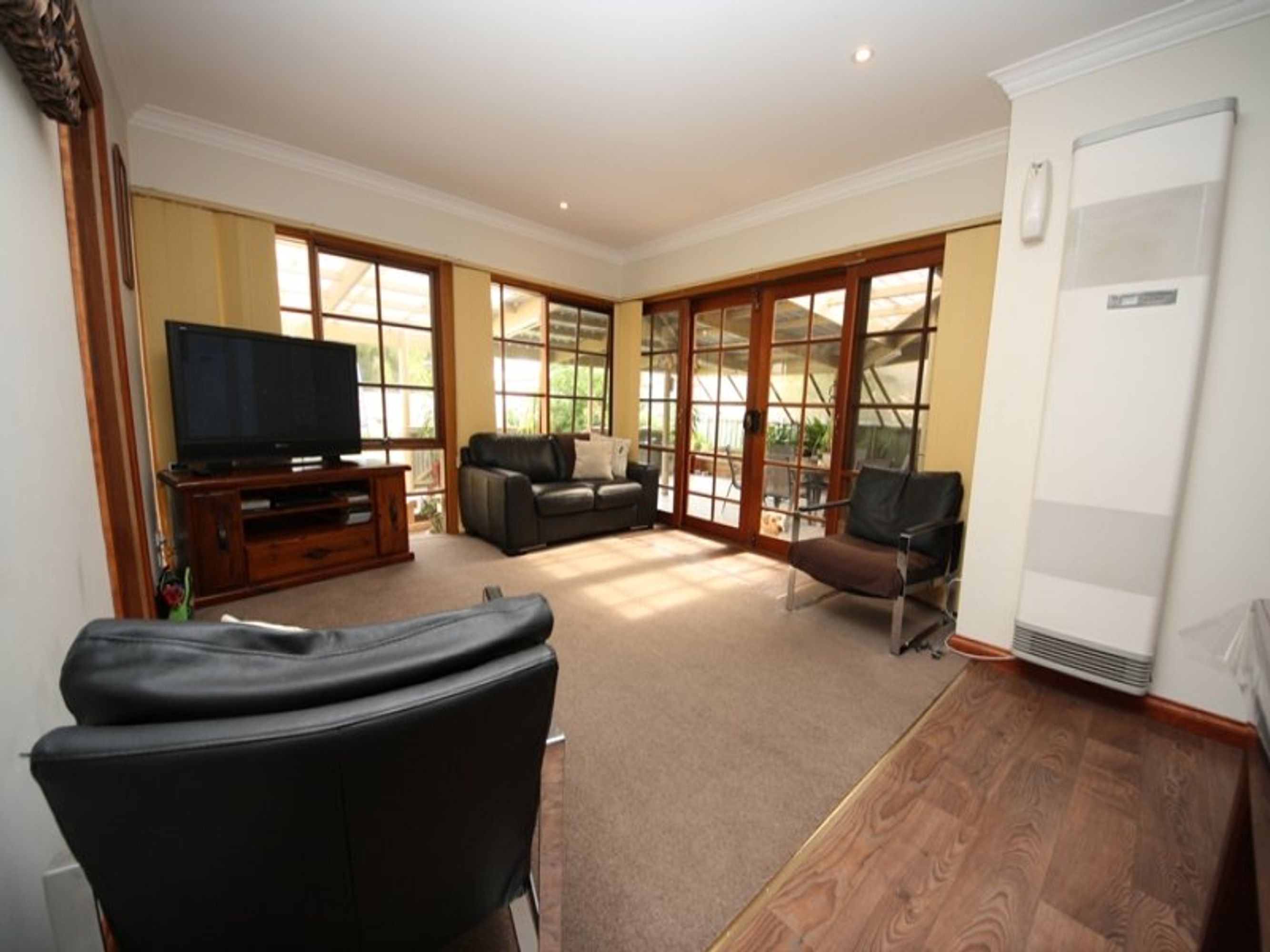 4 Centenary Avenue, Horsham VIC 3400, Horsham - Thumbnail 7