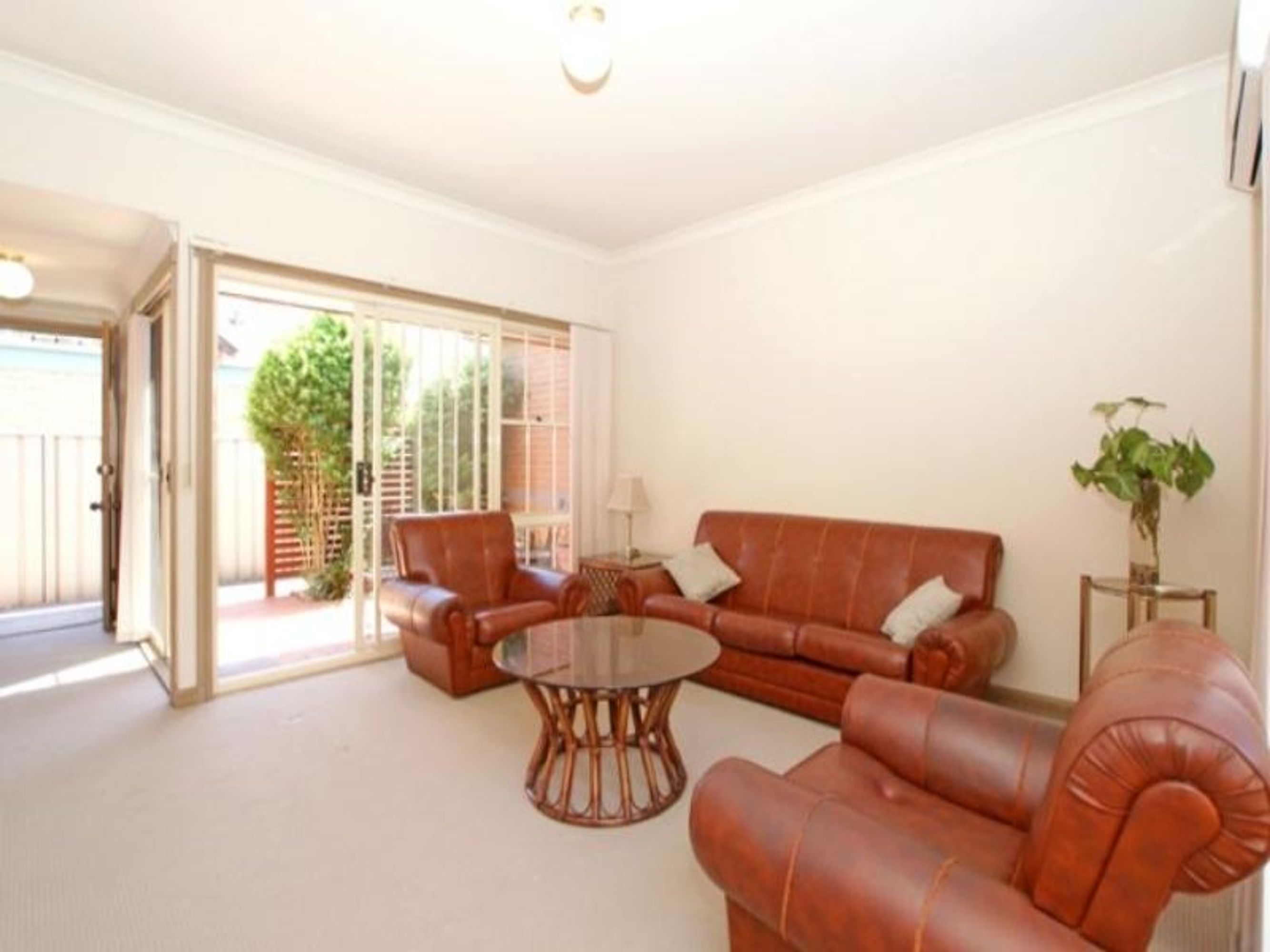 2/192 Chuter Ave, Sans Souci, Sans Souci - Thumbnail 2