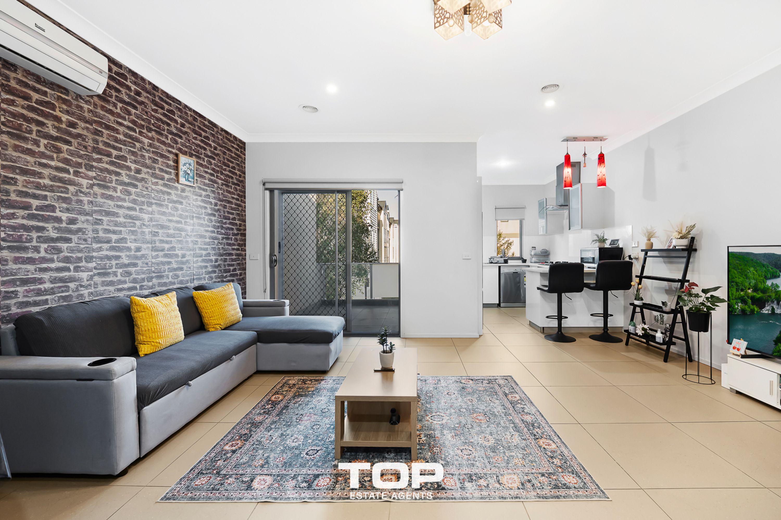 17/10 Mickleham Drive, Cranbourne North - Thumbnail 7
