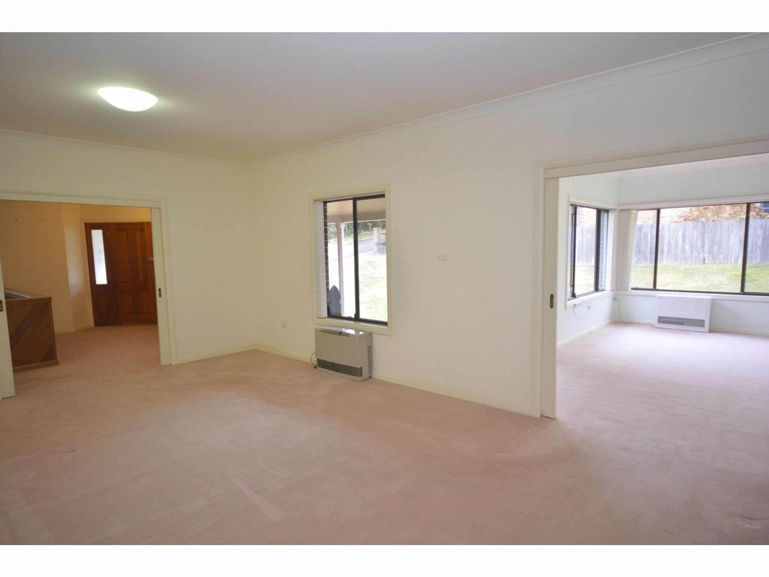8-10 Bowling Green Avenue, Katoomba - Thumbnail 5