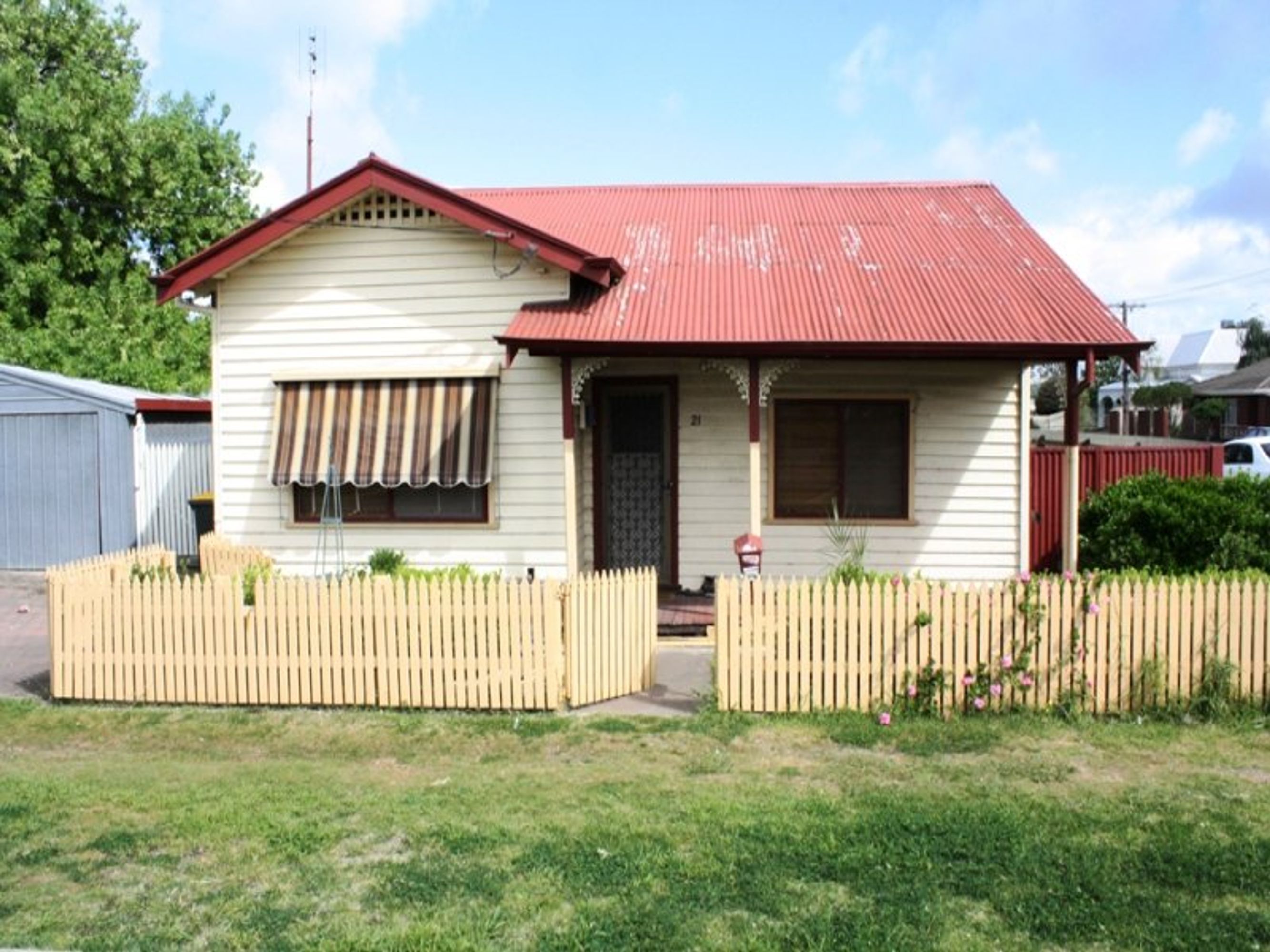 21 David Street, Horsham VIC 3400, Horsham - Thumbnail 2