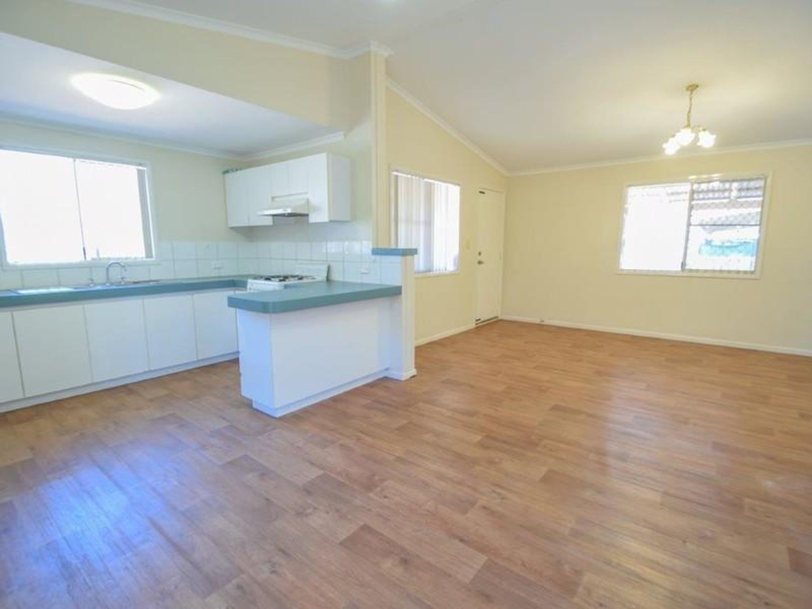 2/15 Rutherford Road, South Hedland, South Hedland - Thumbnail 3