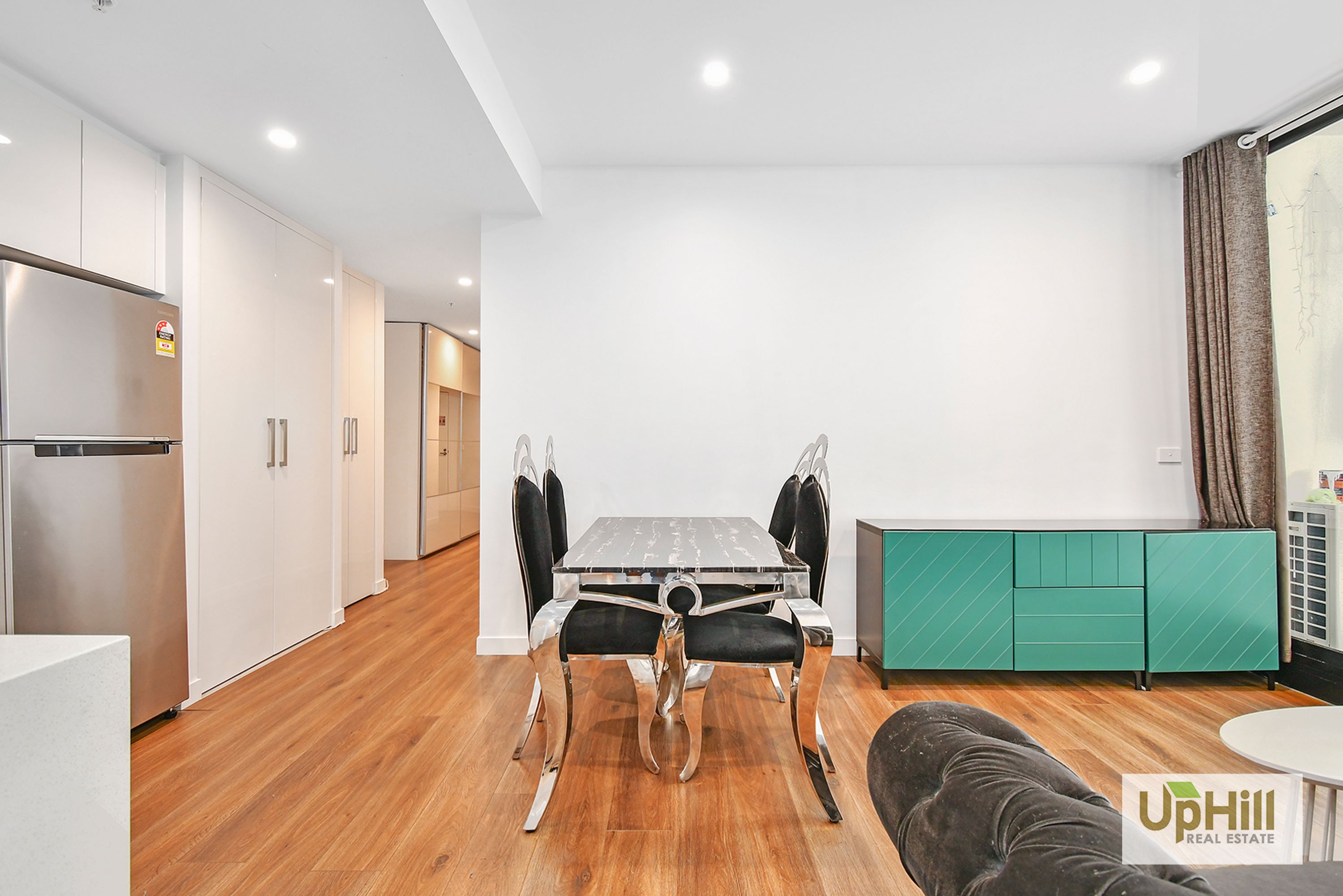 233/70 Batesford Road, Chadstone - Thumbnail 4