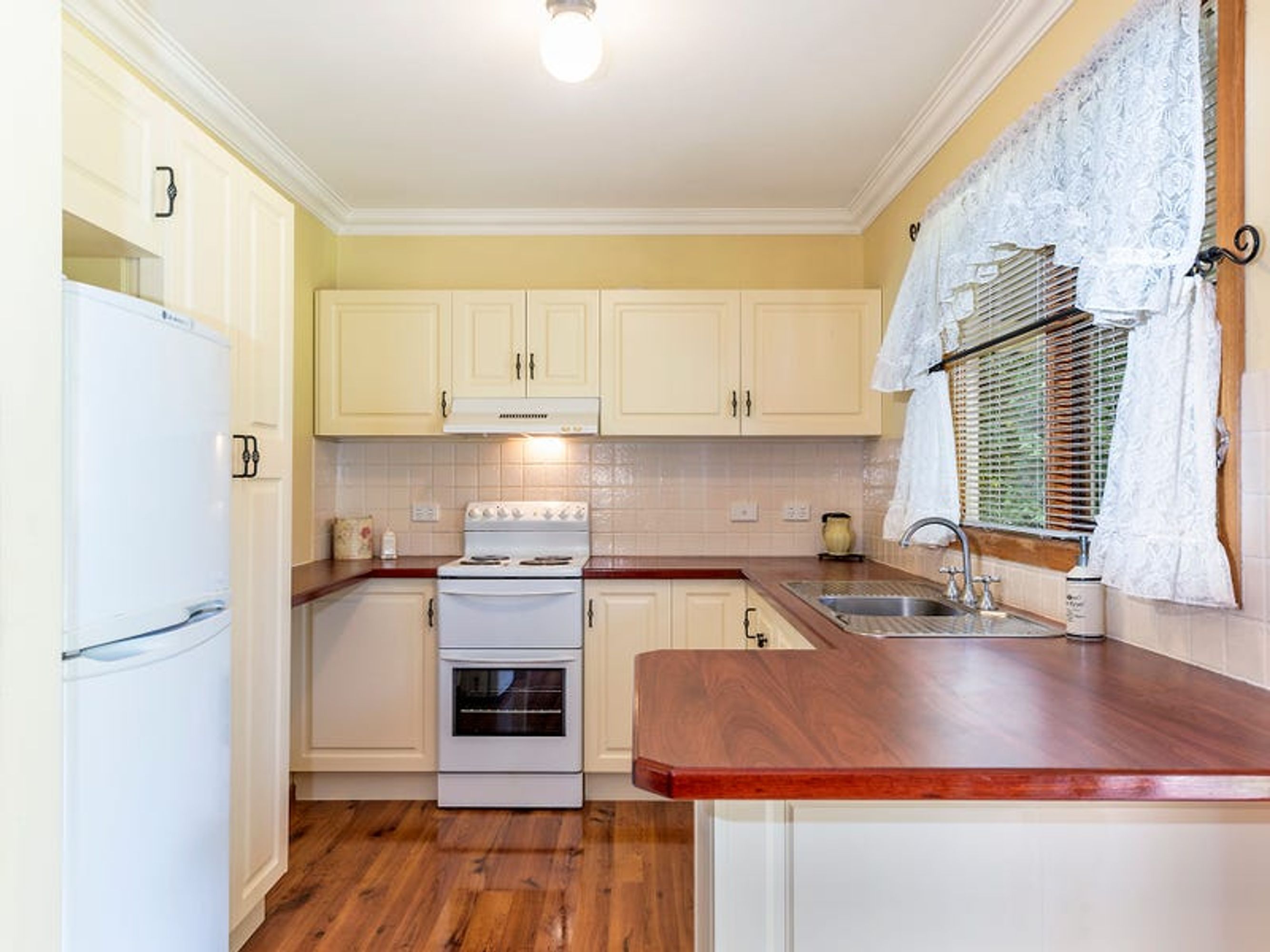 62-68 Richmond Street, Lawrence - Thumbnail 6