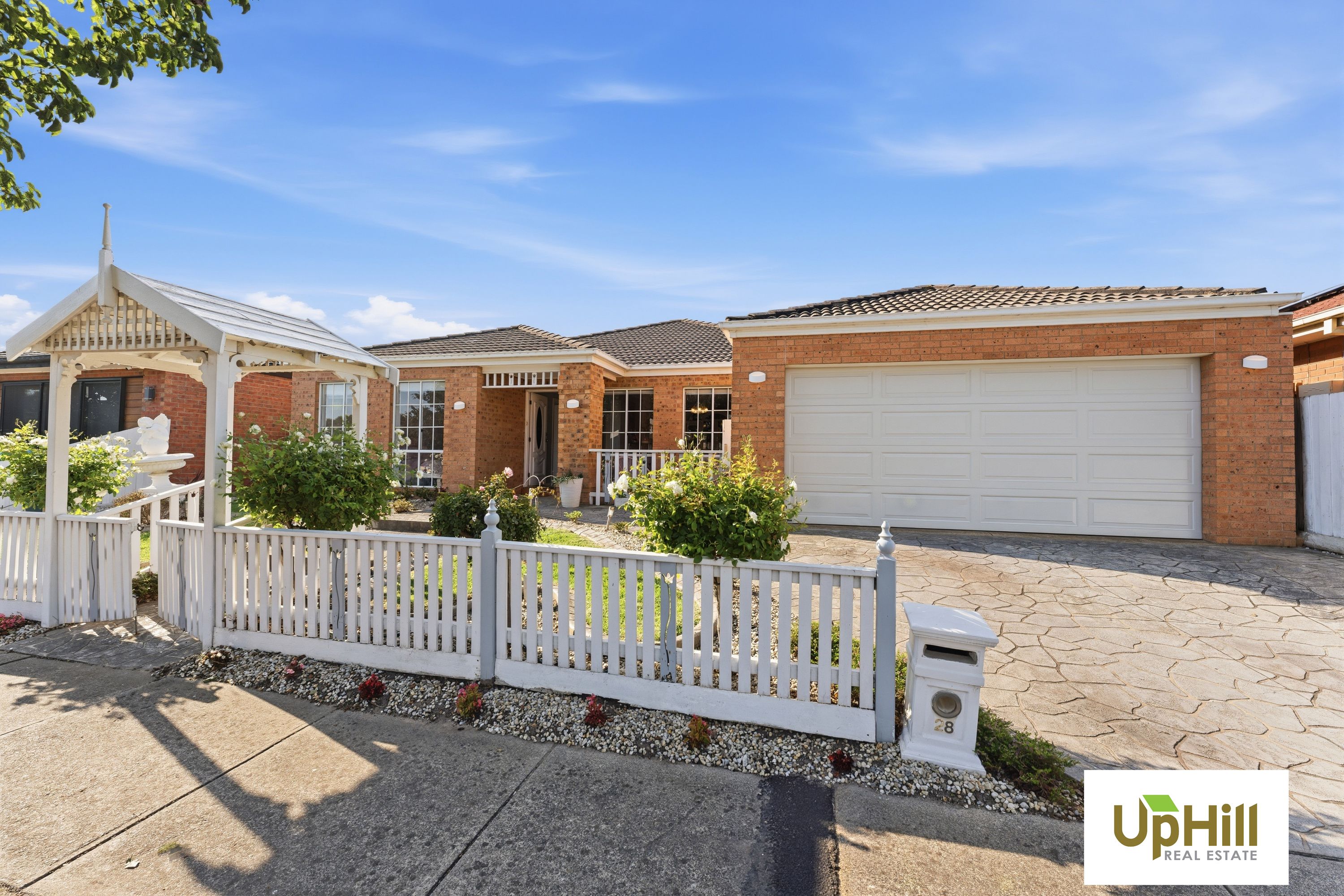 28 Cornwell Crescent, Cranbourne East - Image 1