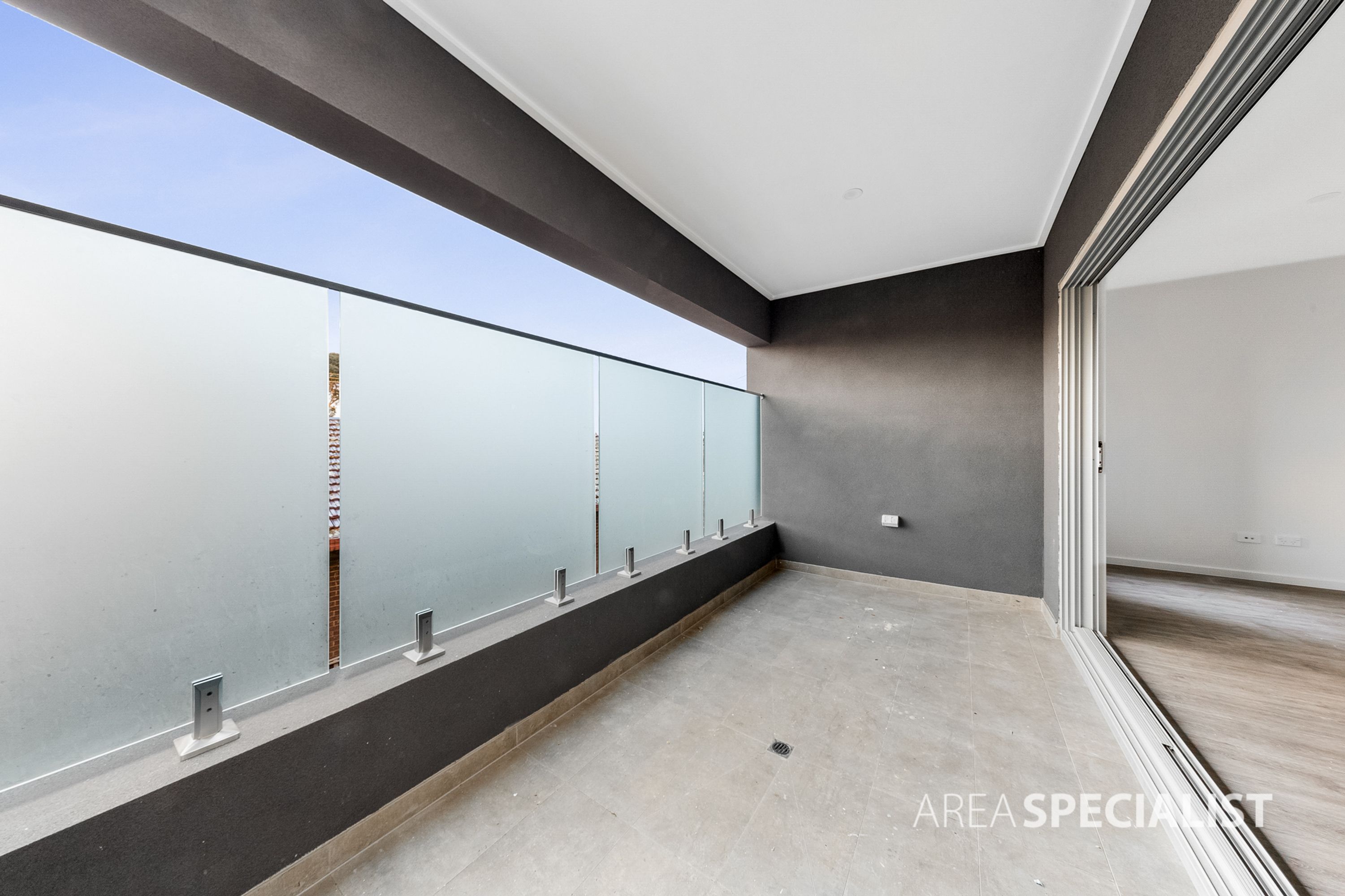 3/4 Graceburn Grove, St Albans VIC 3021, St Albans - Thumbnail 5