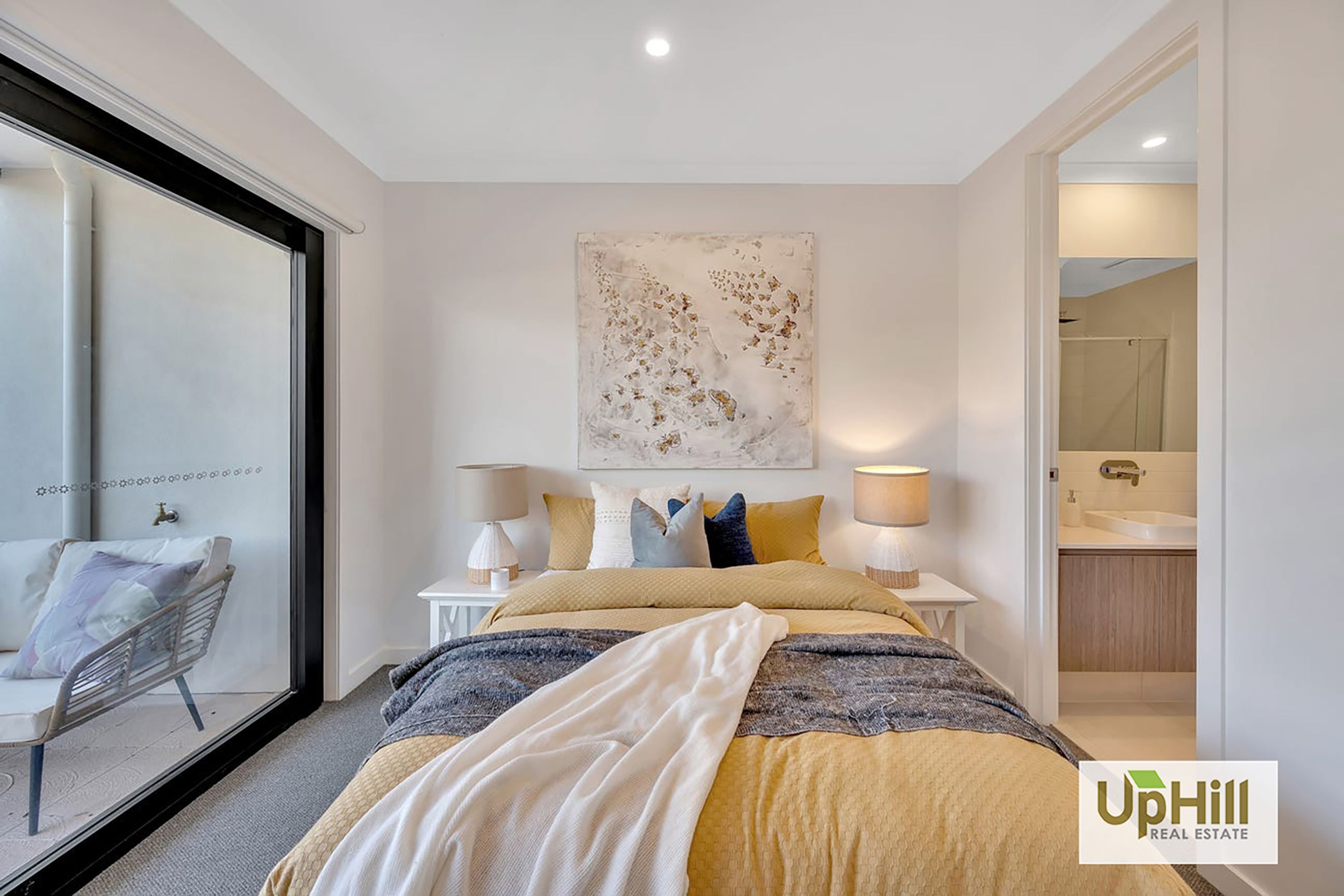 52 Hillview Drive, Carrum Downs - Thumbnail 3