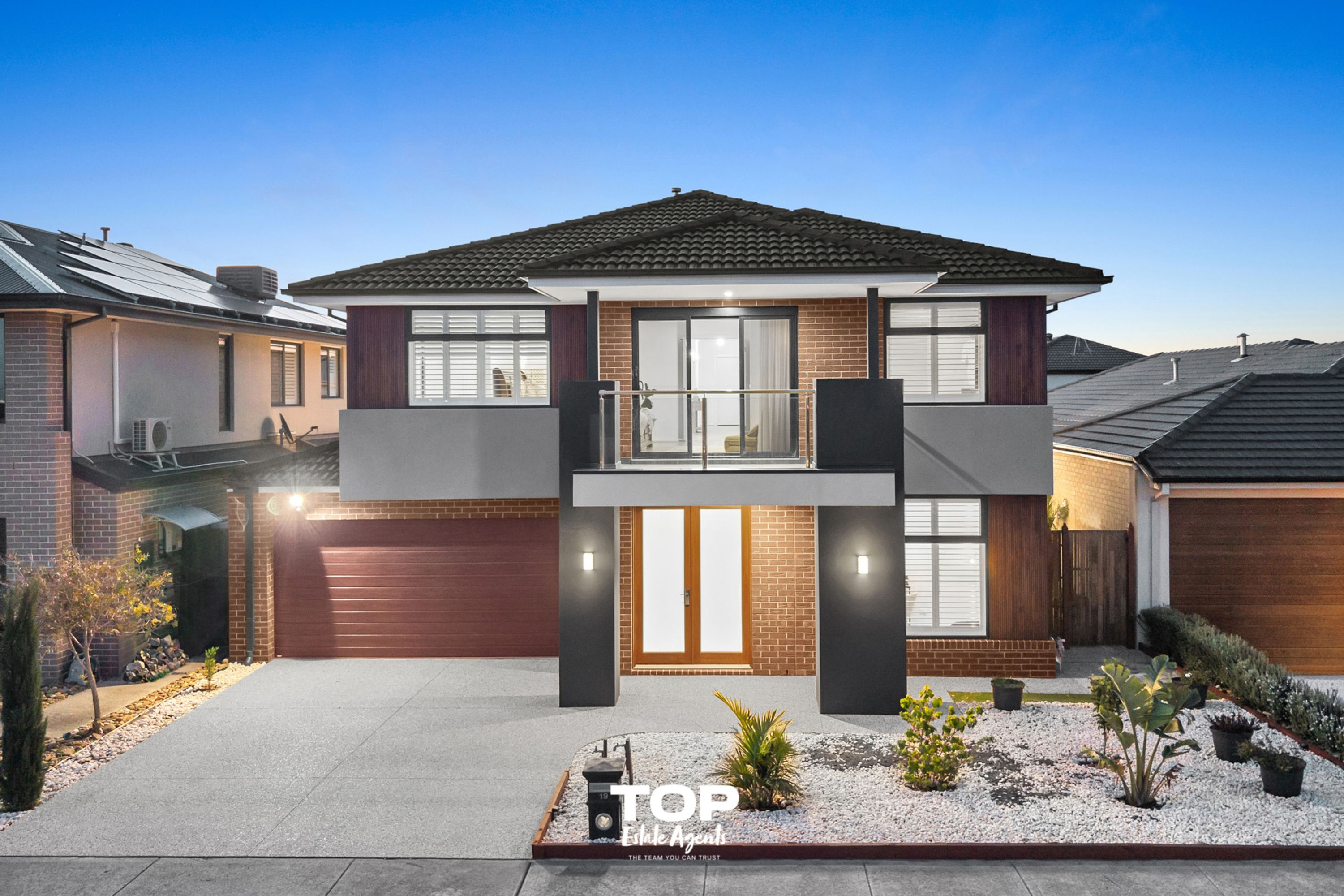 19 Grassbird Street, Clyde North - Thumbnail 2