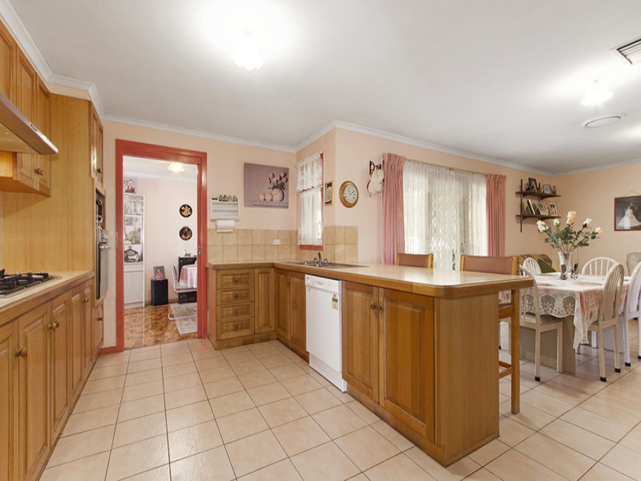 14 Linton Close, Chelsea Heights - Thumbnail 3
