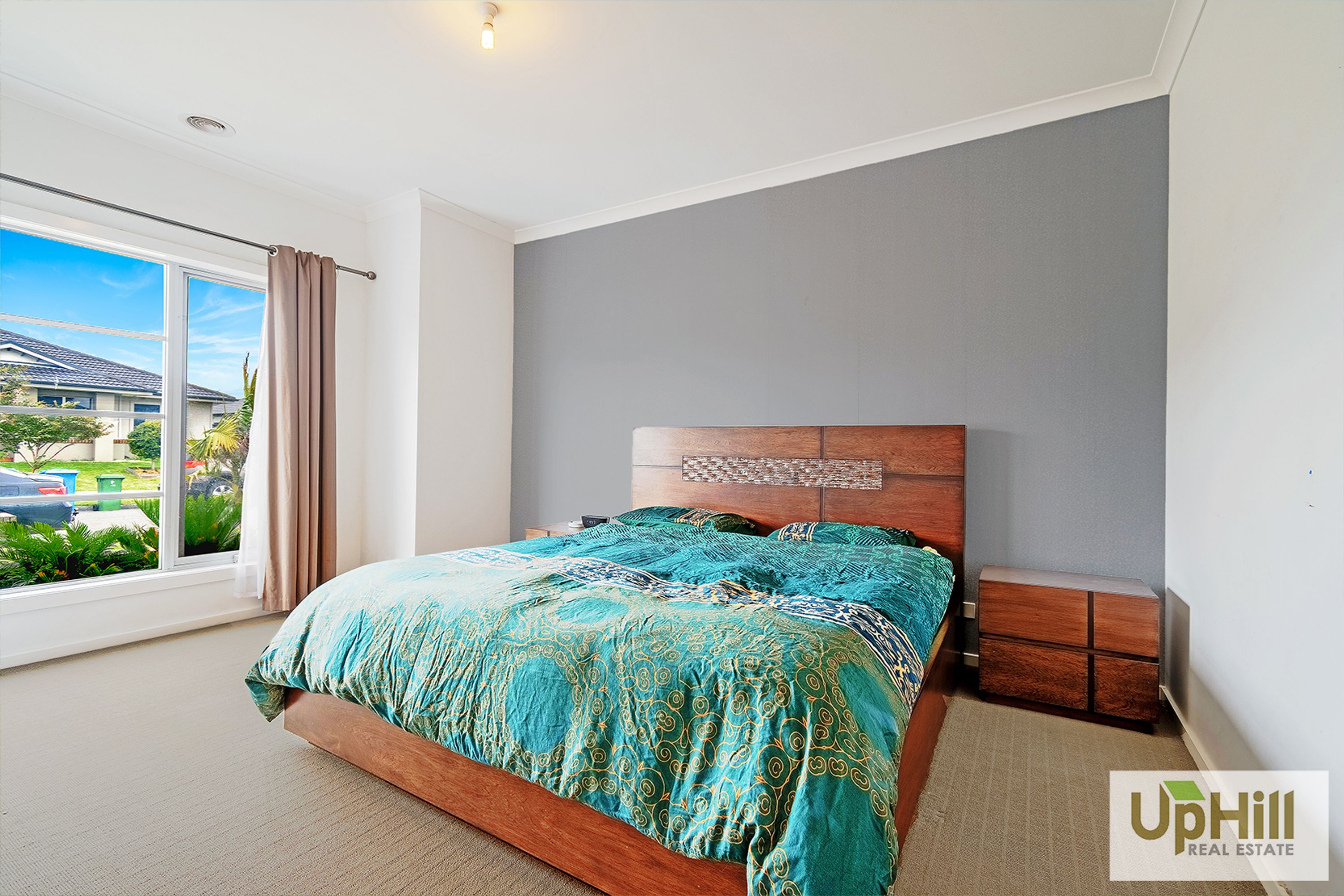 17 HANOVERIAN STREET, Clyde North - Thumbnail 2