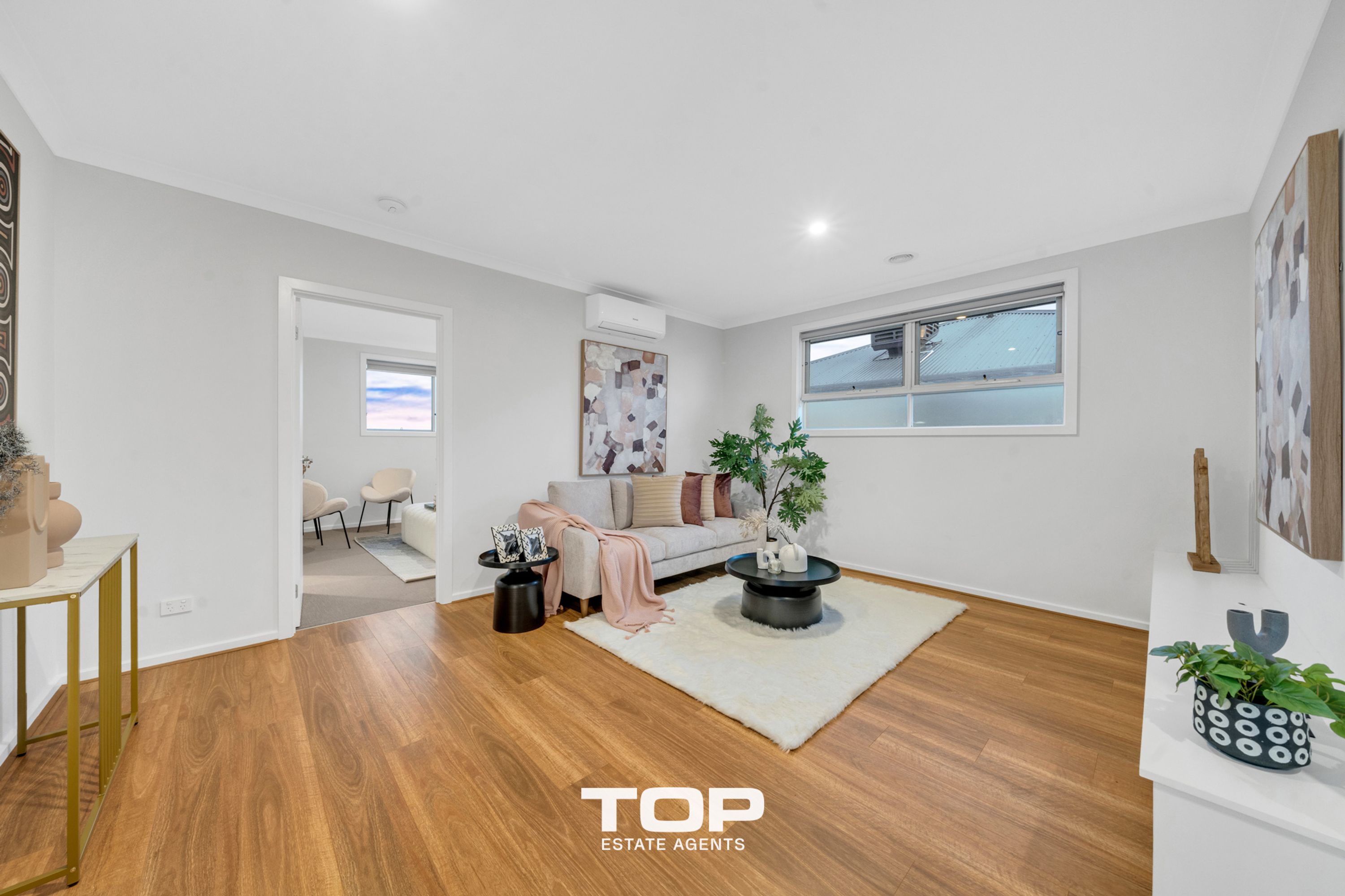 22 Vivace Avenue, Clyde - Thumbnail 5