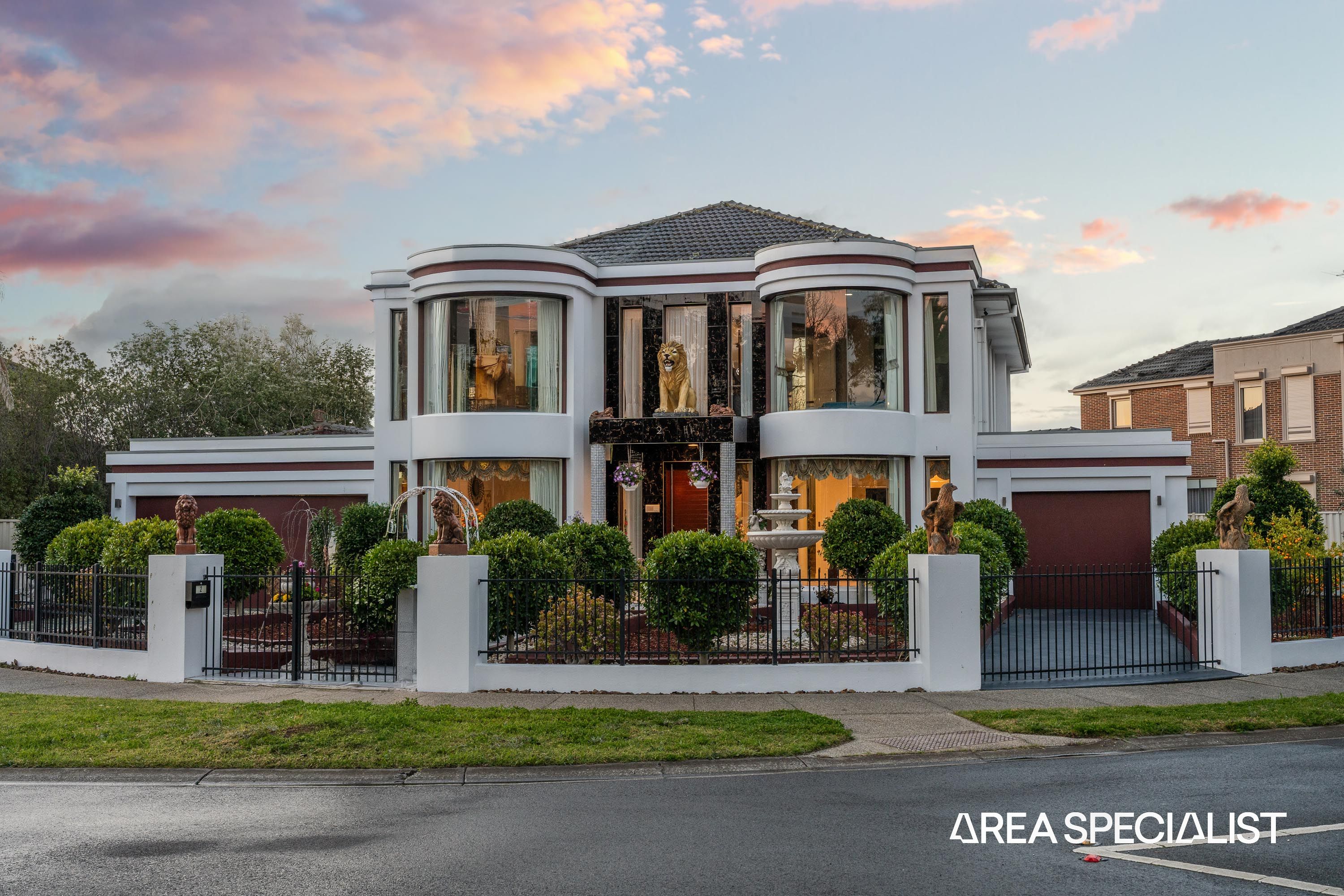 2 Lake Logan Way, Caroline Springs - Image 1