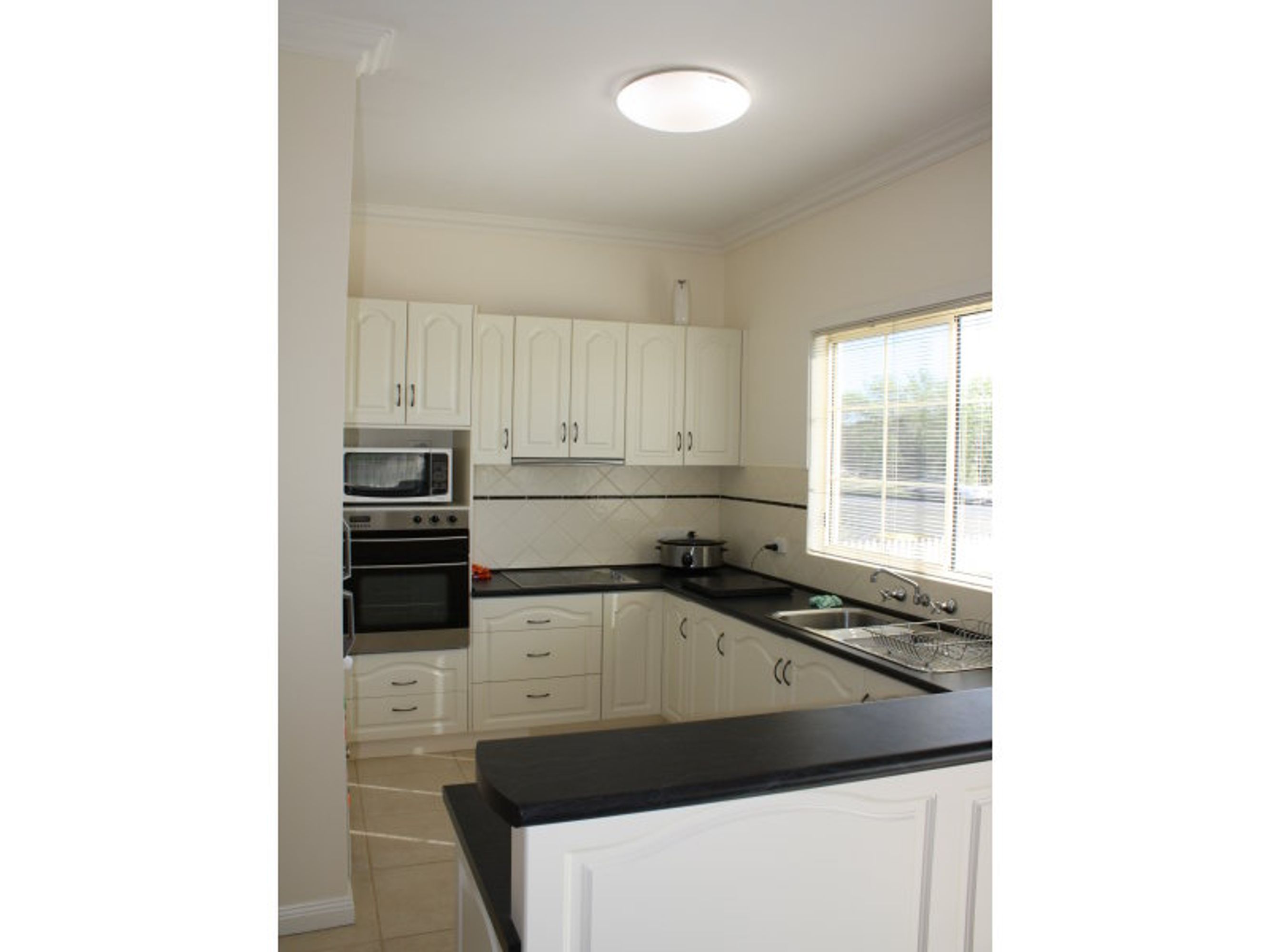 7 Station Street, Nhill VIC 3418, Nhill - Thumbnail 2