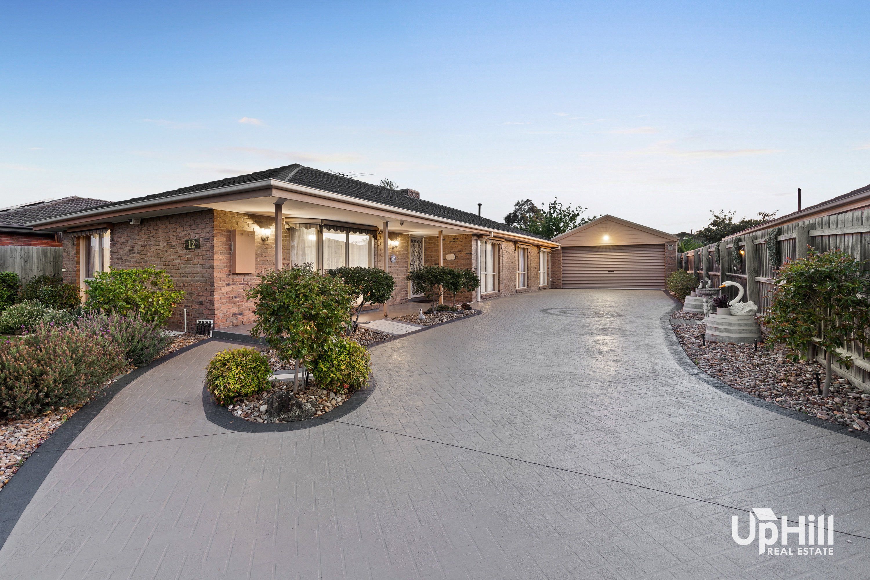 12 Princess Maria Place, Hampton Park - Thumbnail 2