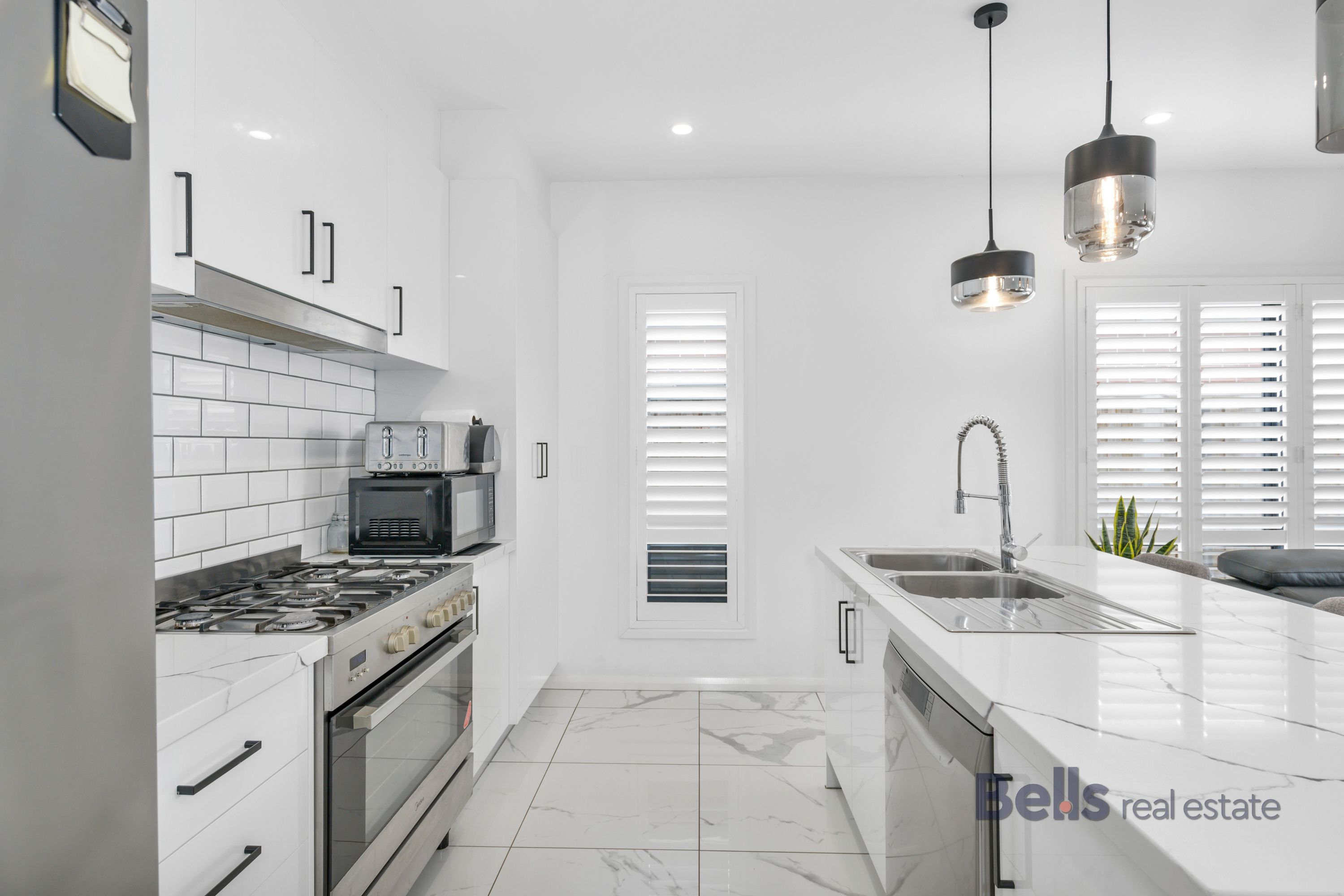 30 King Drive, Hillside - Thumbnail 5