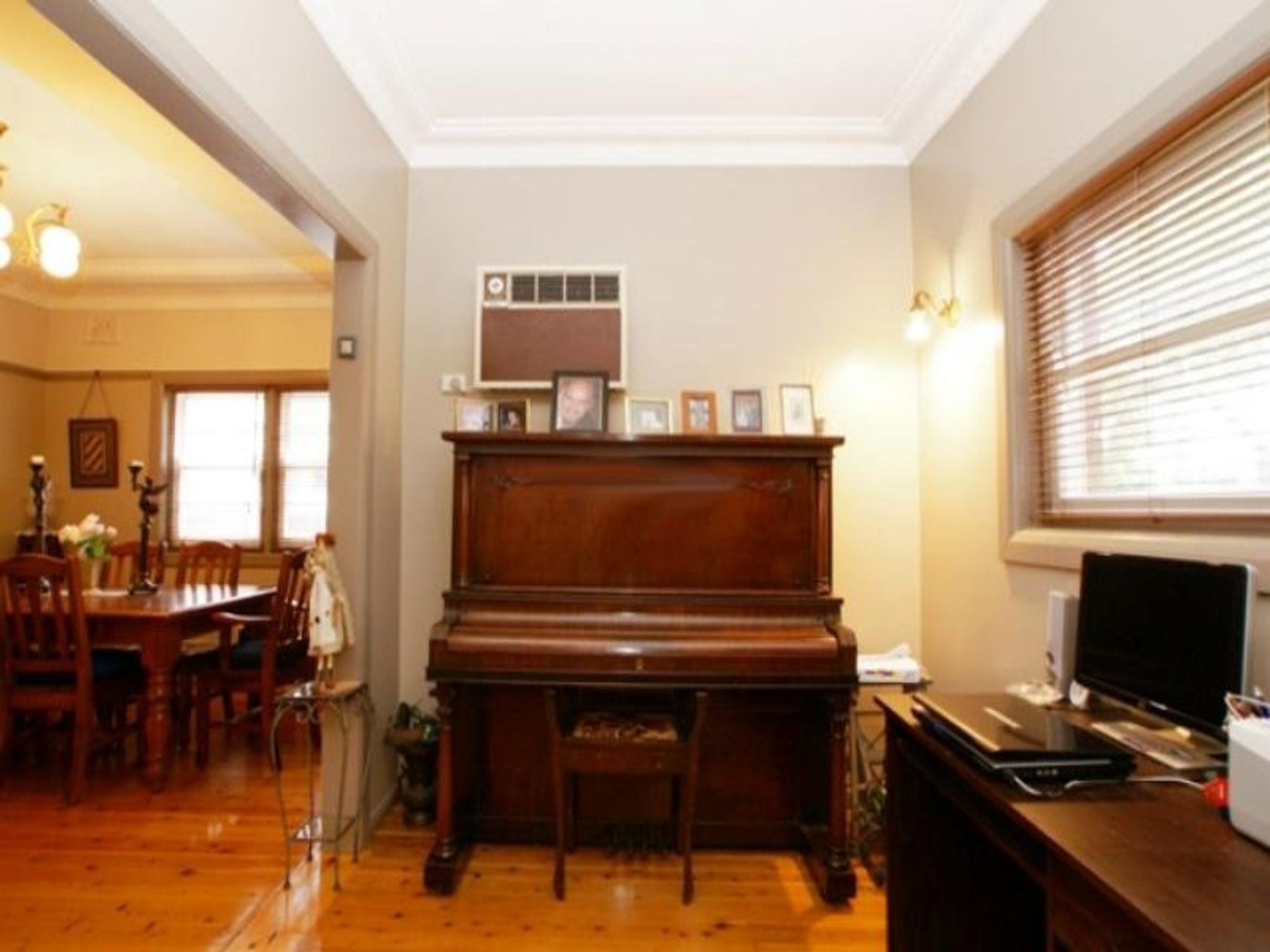 52 Carwar Ave, Carss Park, Carss Park - Thumbnail 5
