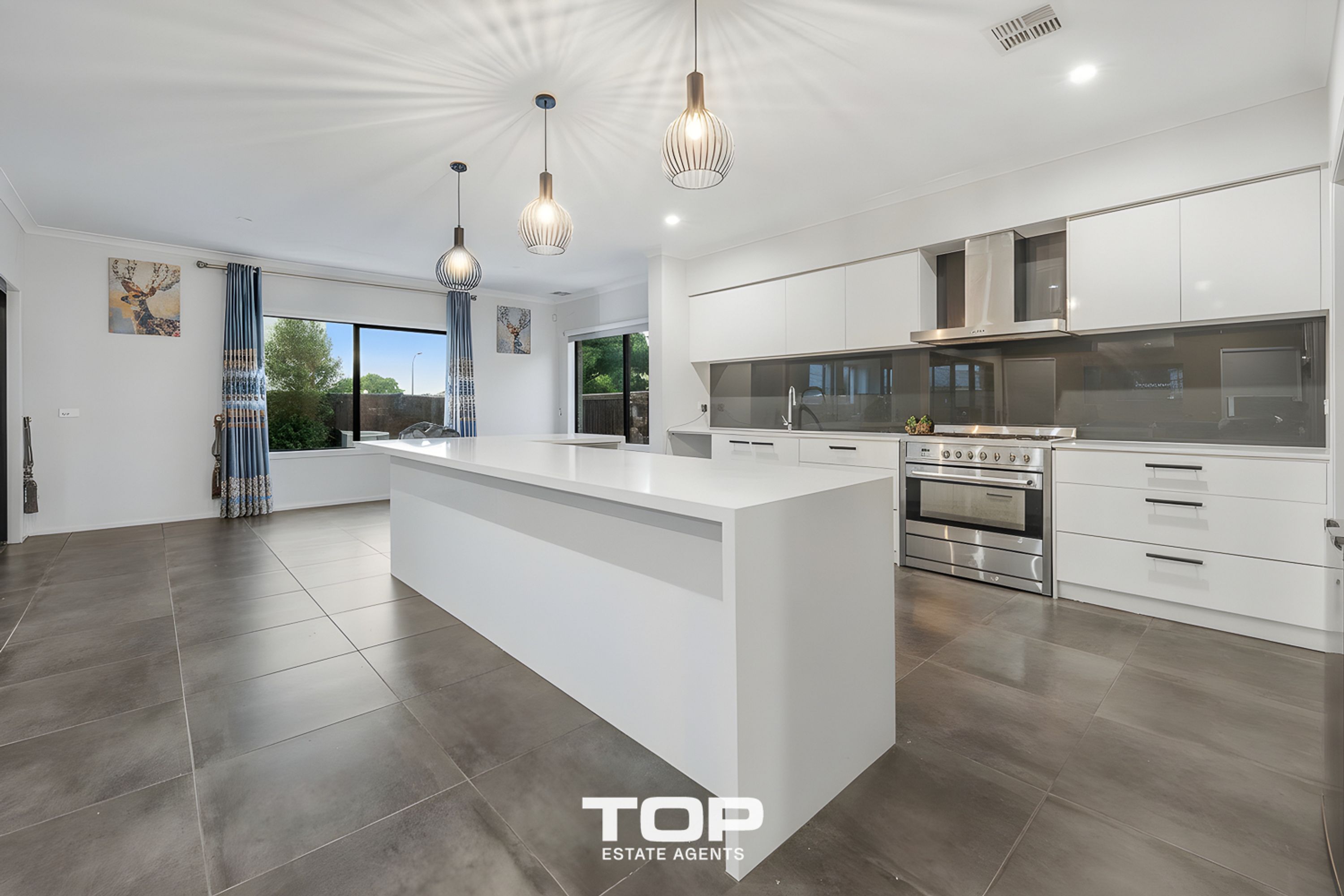 29 Colonnade Street, Clyde North - Thumbnail 7