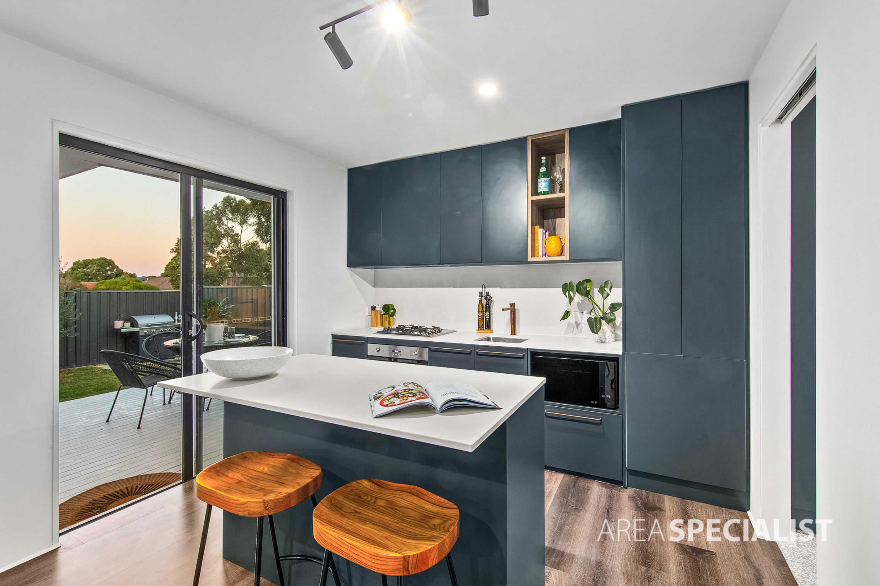 1B Catherine Drive, Hillside VIC 3037, Hillside - Thumbnail 5