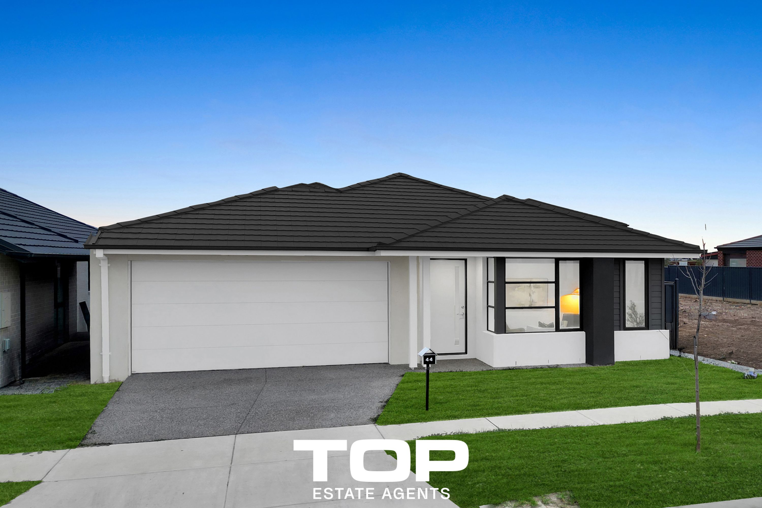 44 Thicket Loop, Clyde North - Thumbnail 3