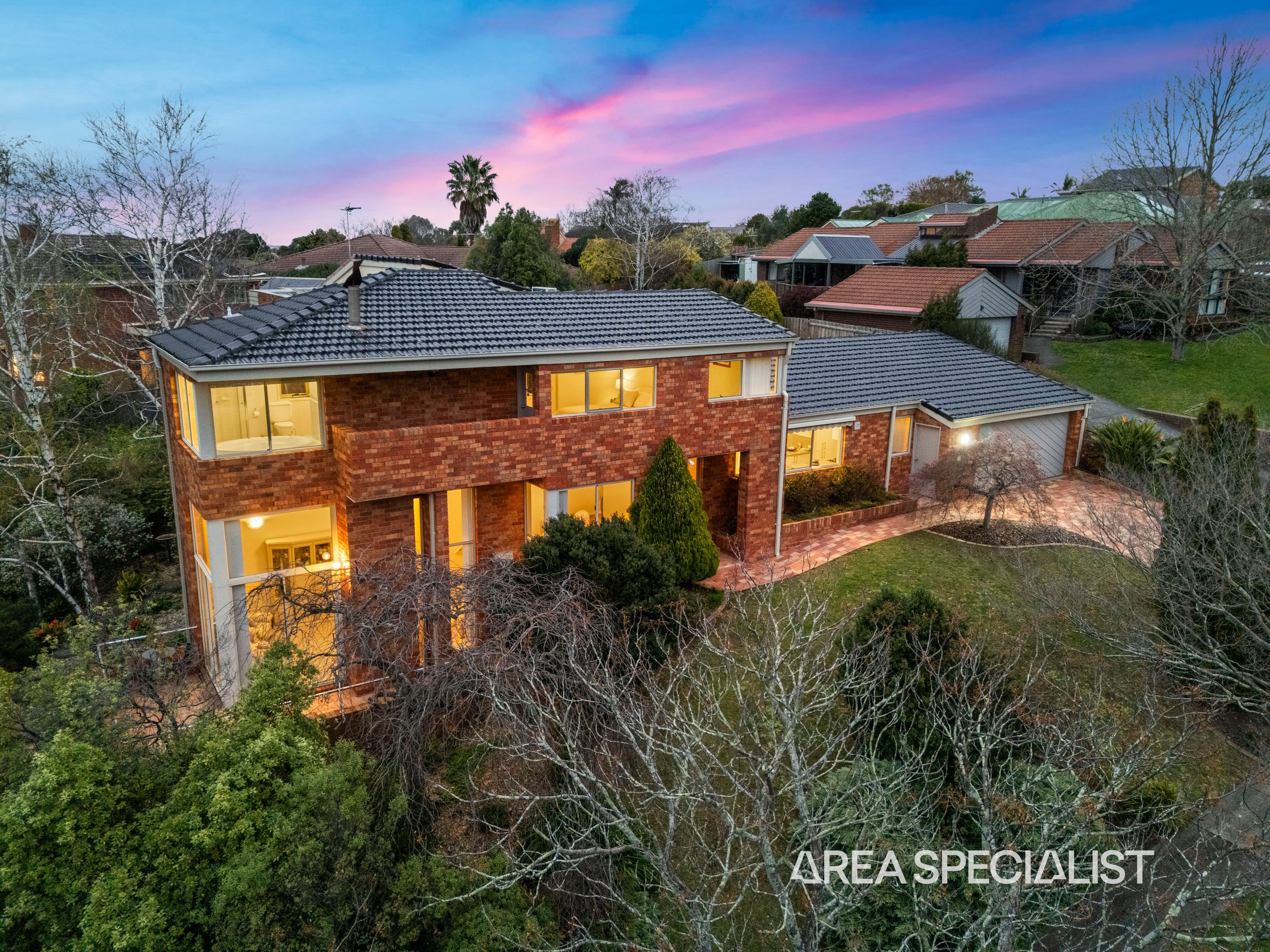 2 Sumner Court, Berwick - Thumbnail 2
