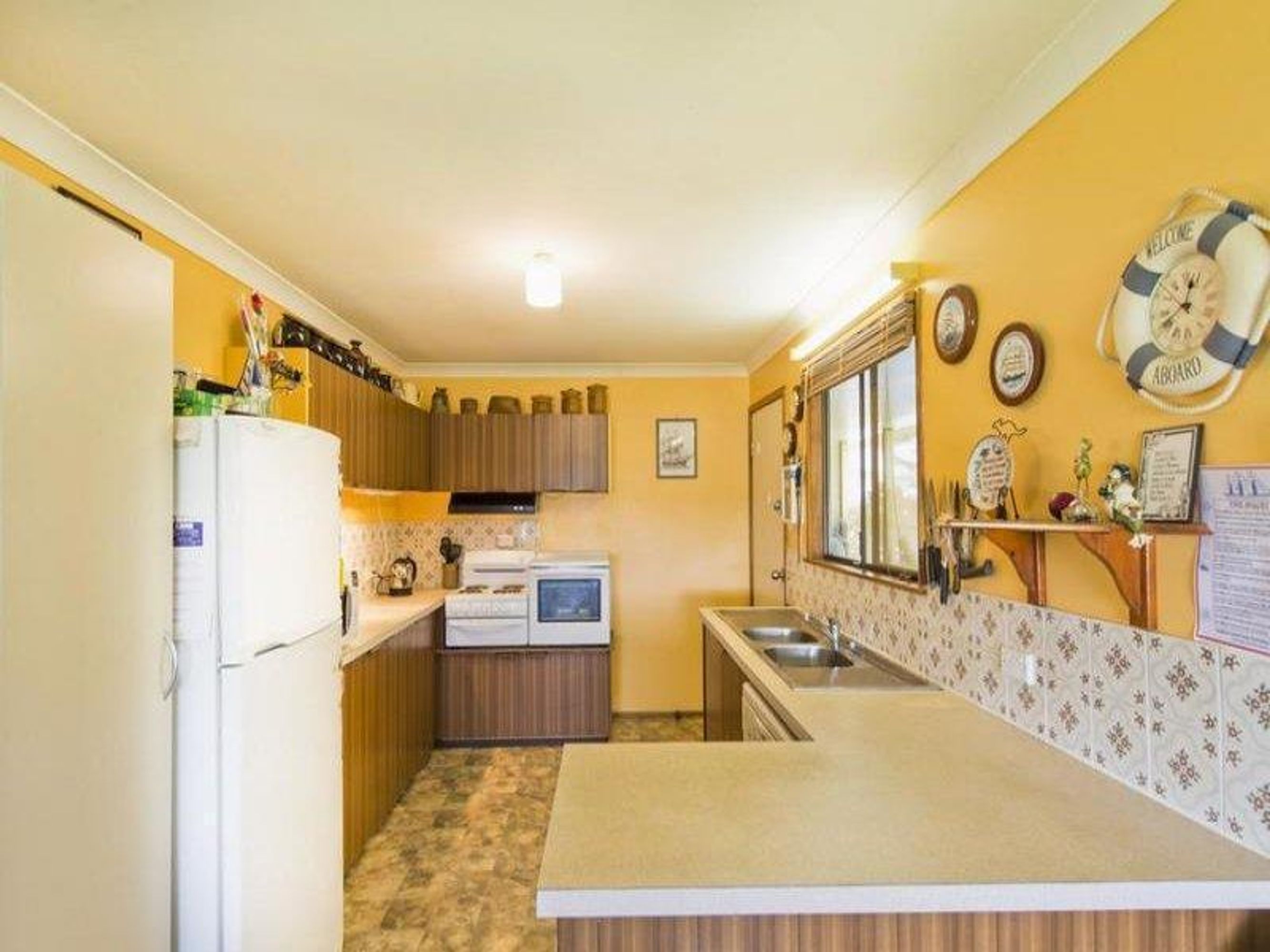 6 Mossberry Avenue, Junction Hill - Thumbnail 7