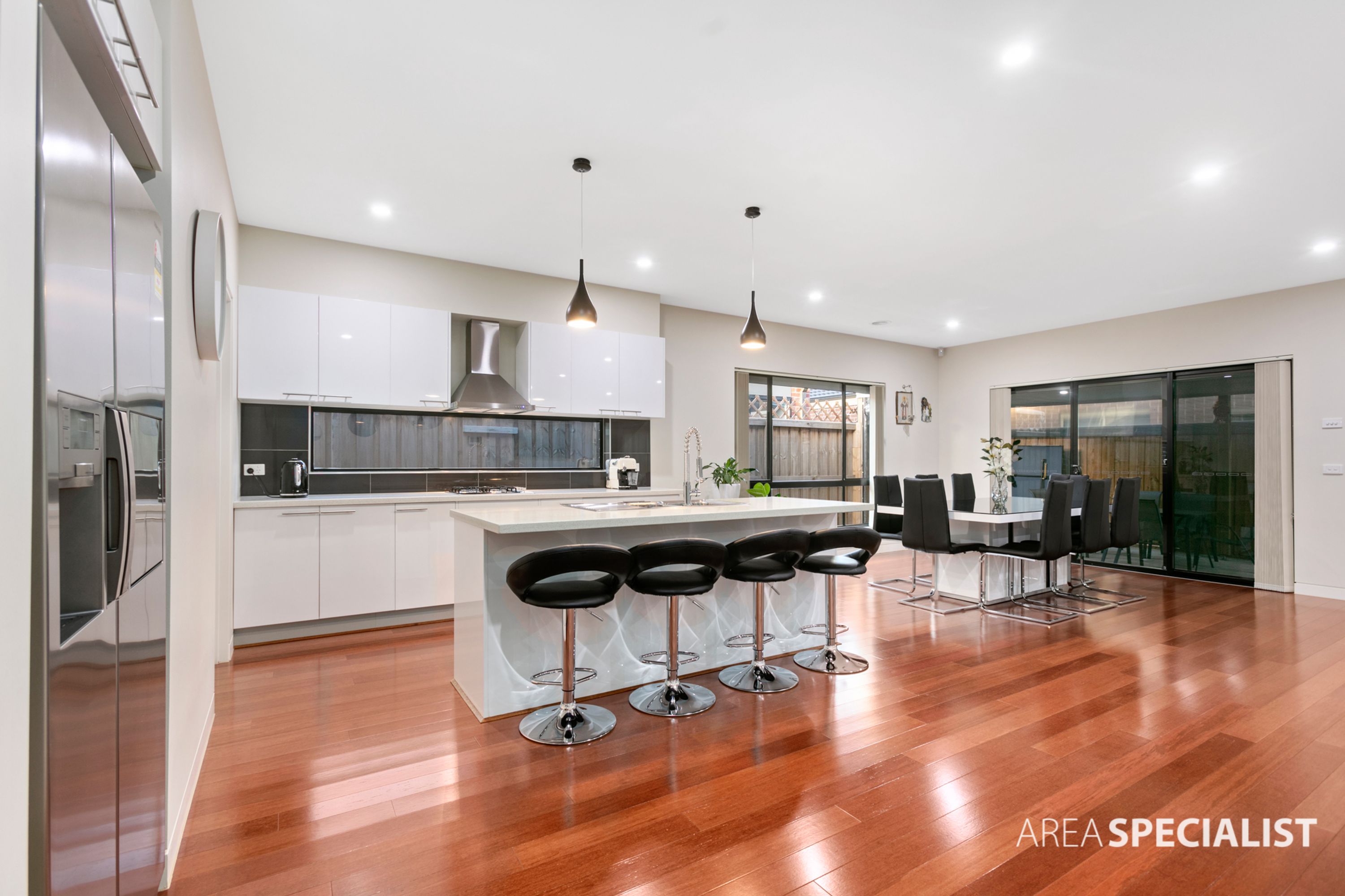 18 Auburn Drive, Fraser Rise VIC 3336, Fraser Rise - Thumbnail 4