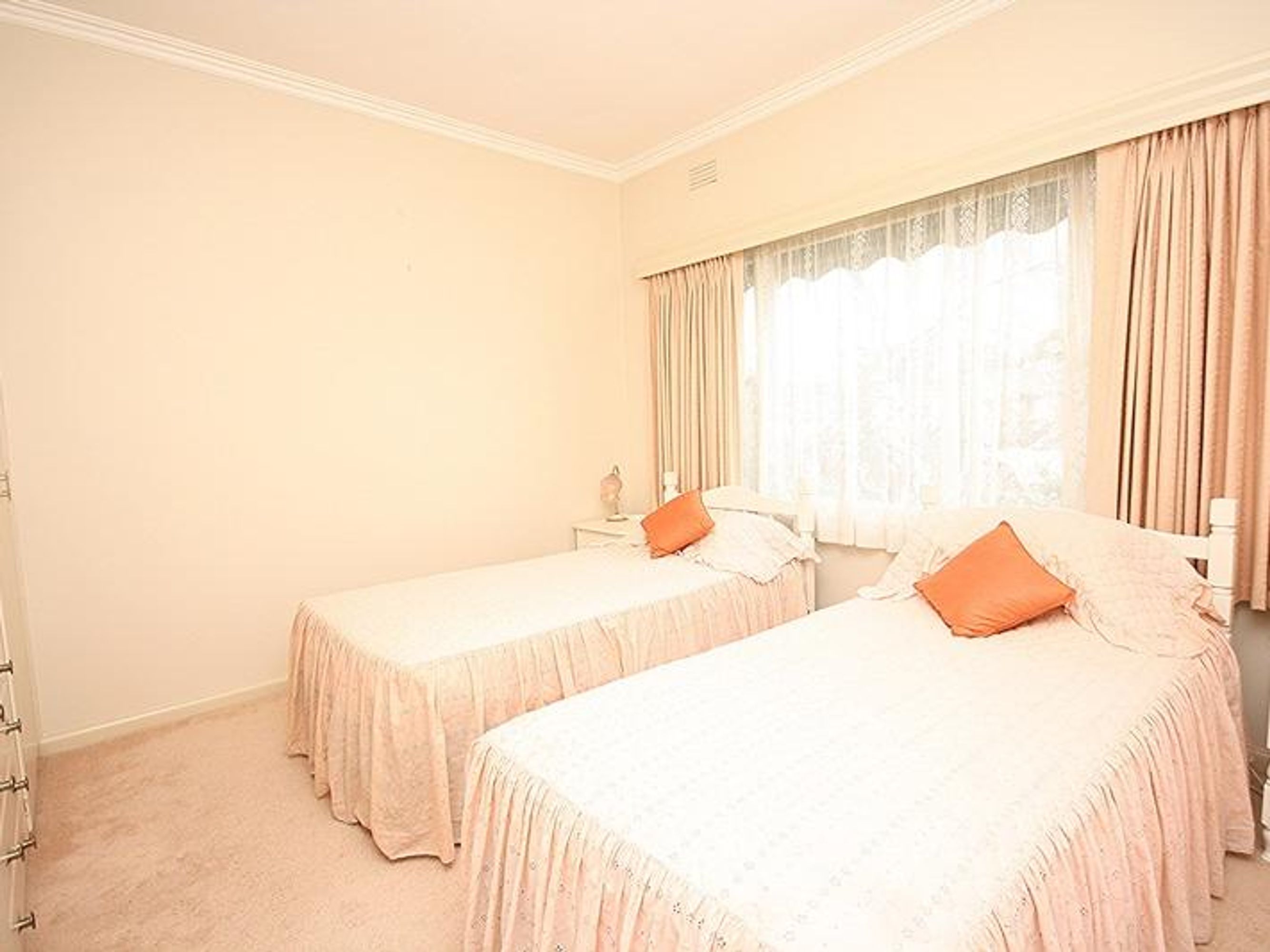 27 Laurel Street, Horsham VIC 3400, Horsham - Thumbnail 5
