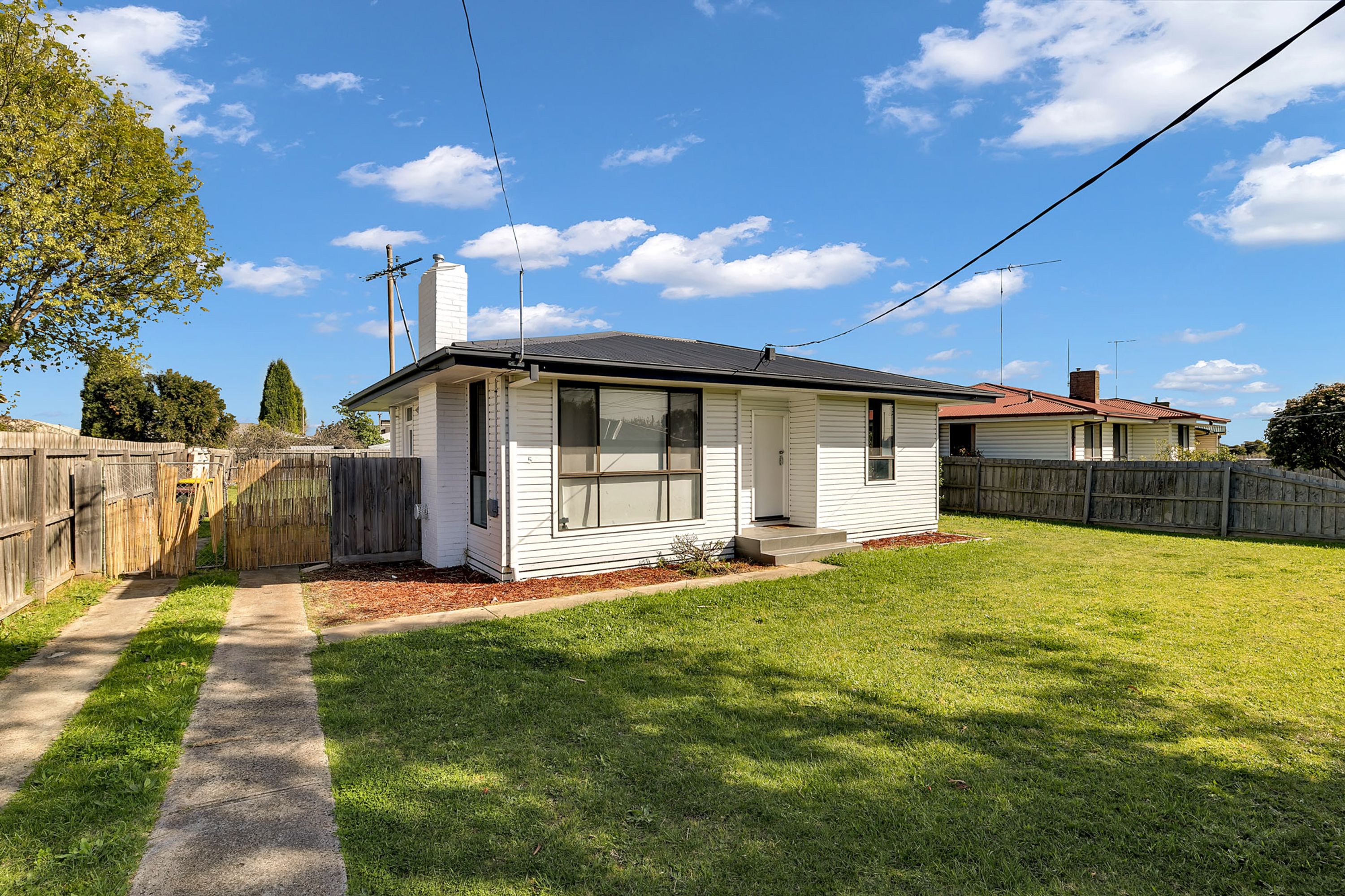 54 Camellia Crescent, Norlane VIC 3214, Norlane - Thumbnail 2